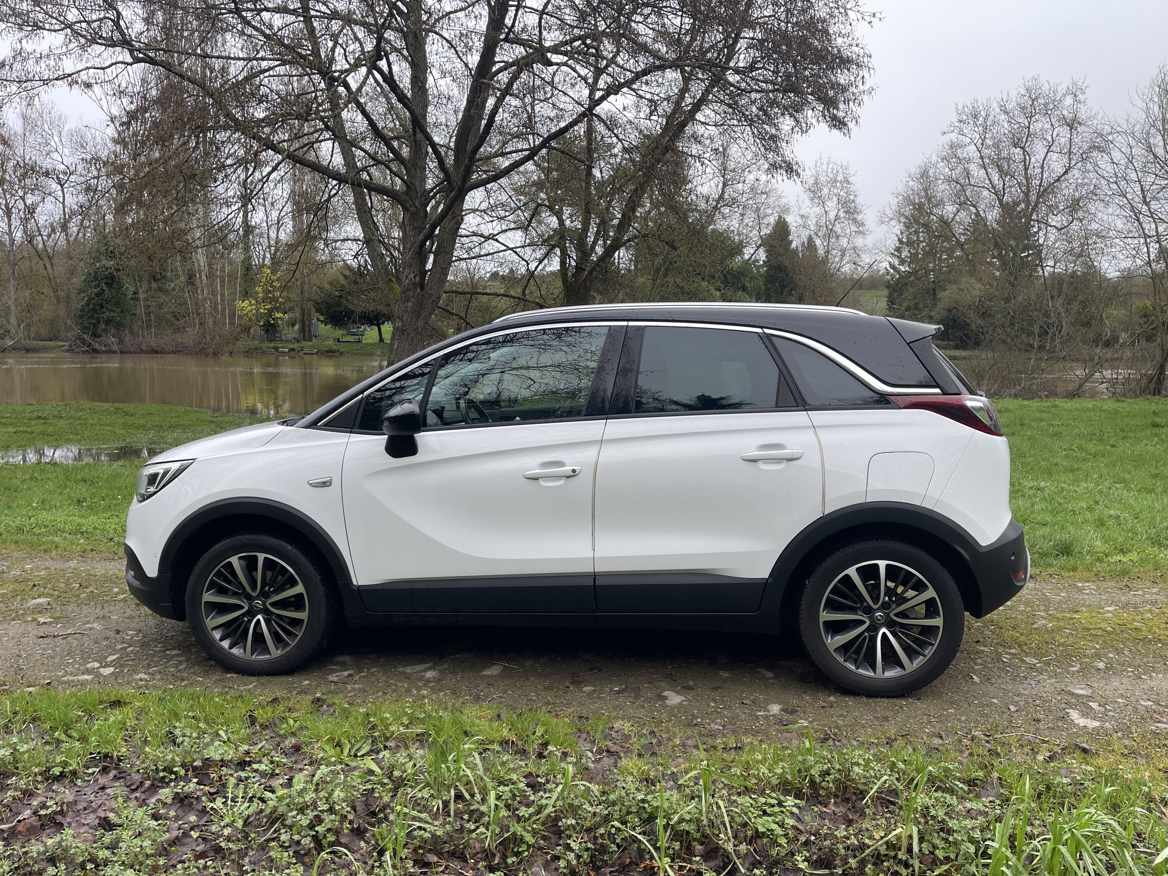 Opel Crossland X boîte automatique sièges chauffants avec Climatisation