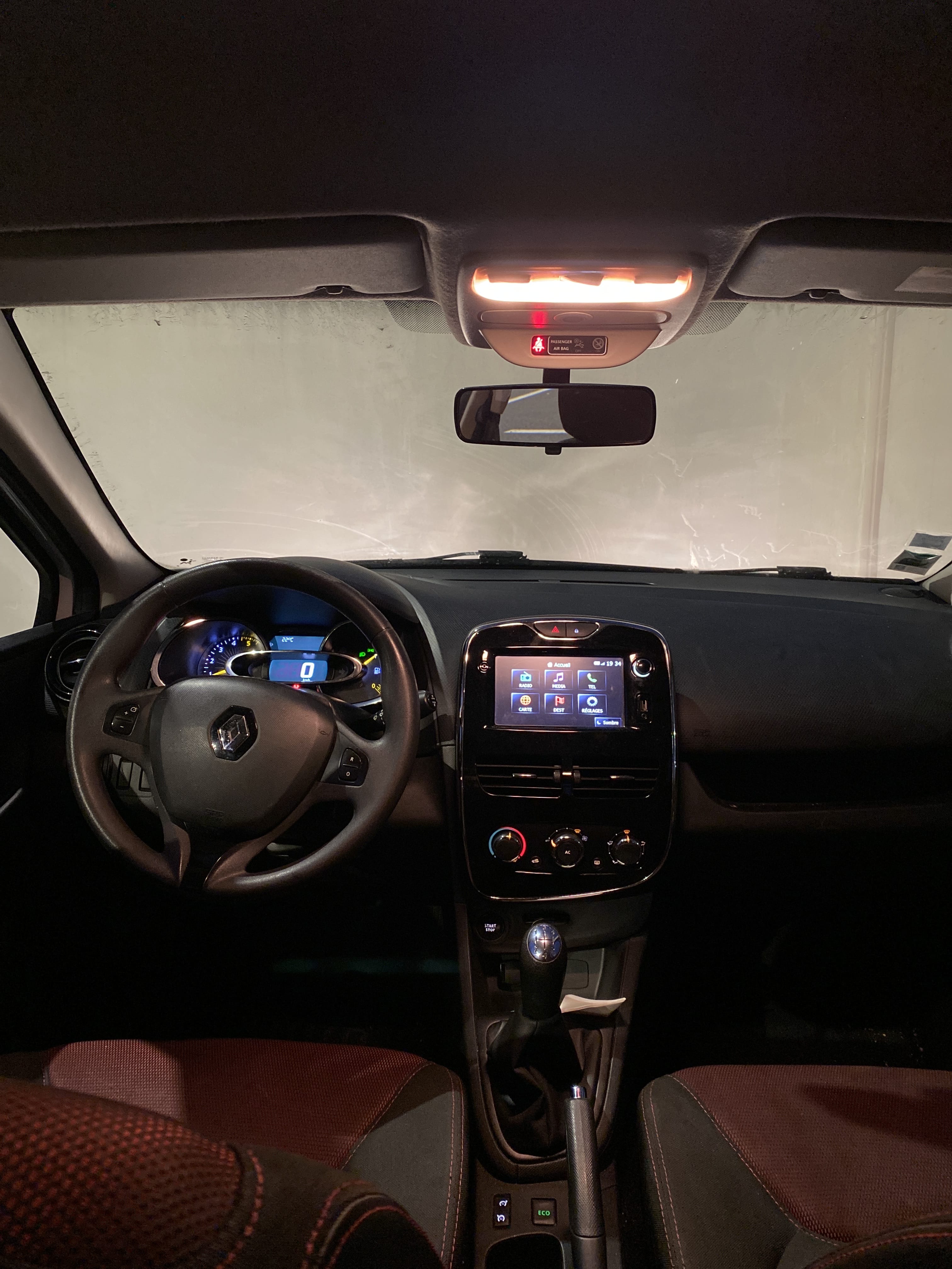 Renault Clio avec GPS