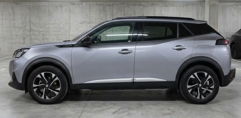 Peugeot 2008 avec GPS