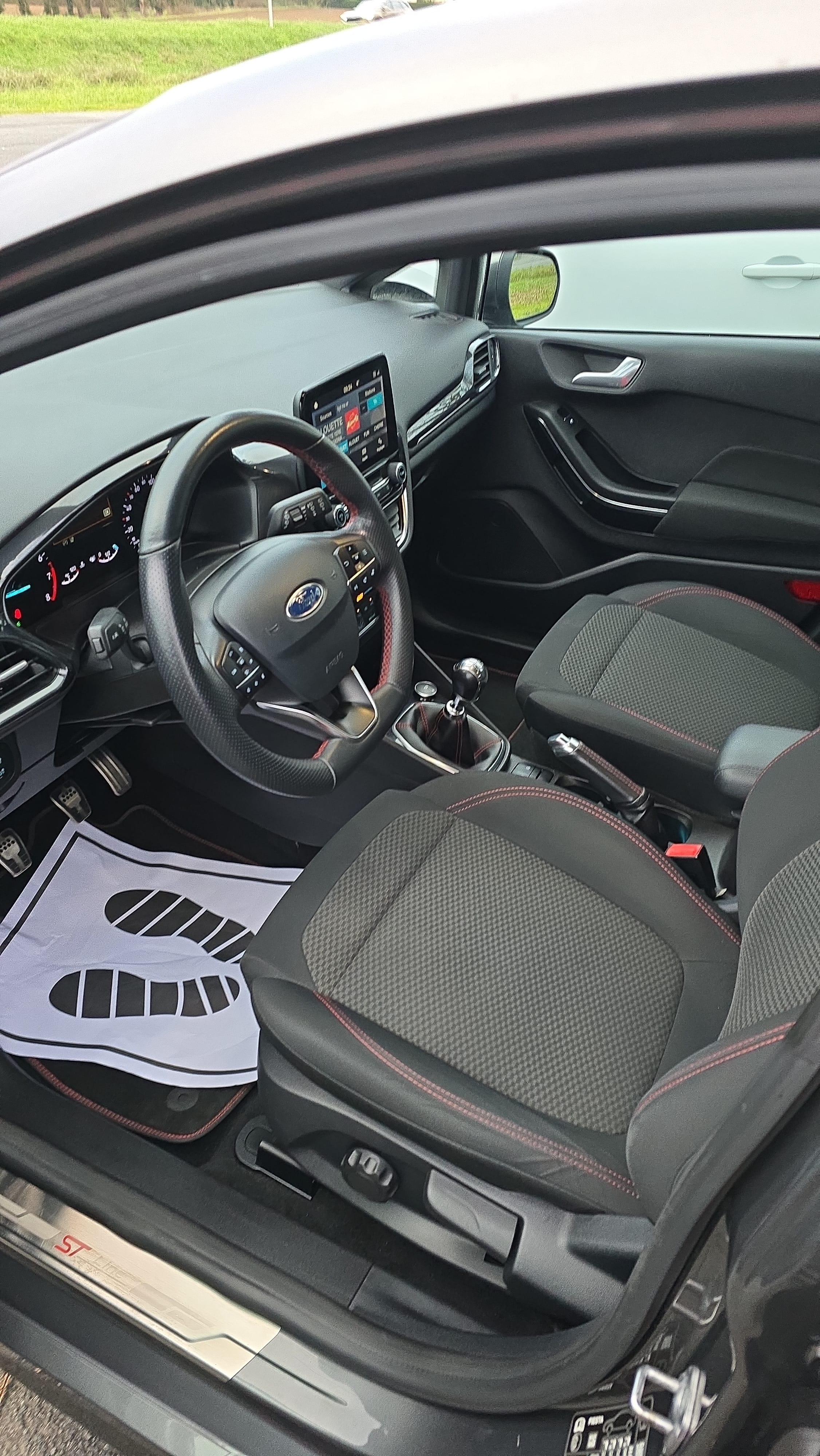 Ford Fiesta ST avec Climatisation