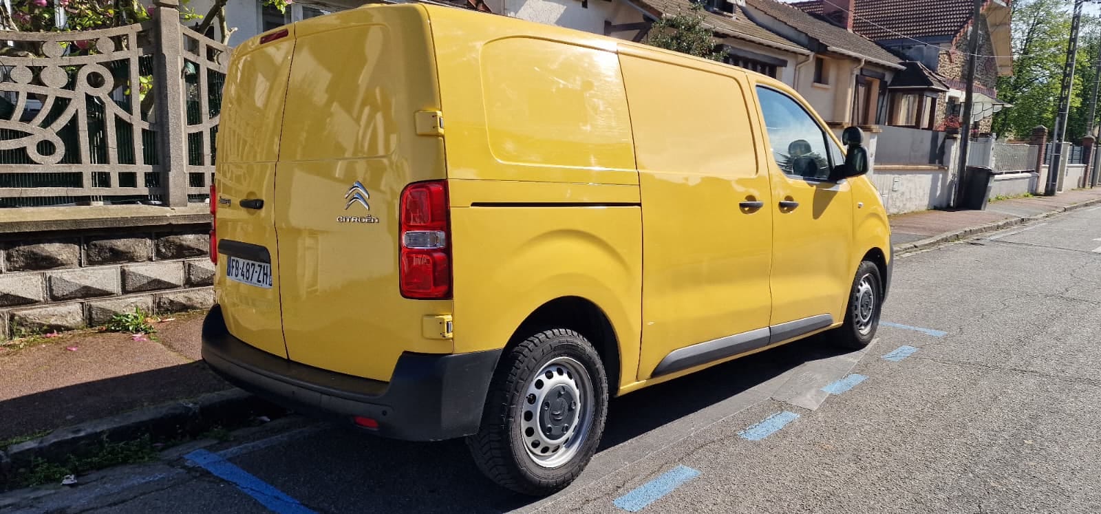 Citroen Jumpy Paris 19ème - FA035PY avec Android Auto
