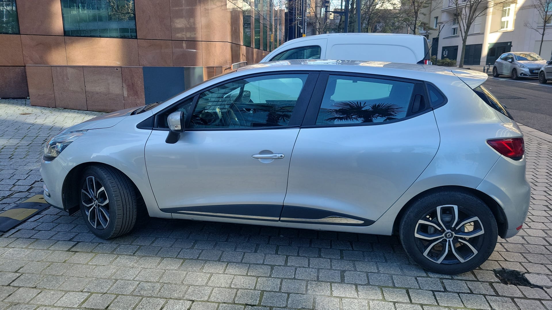 Renault Clio avec Climatisation