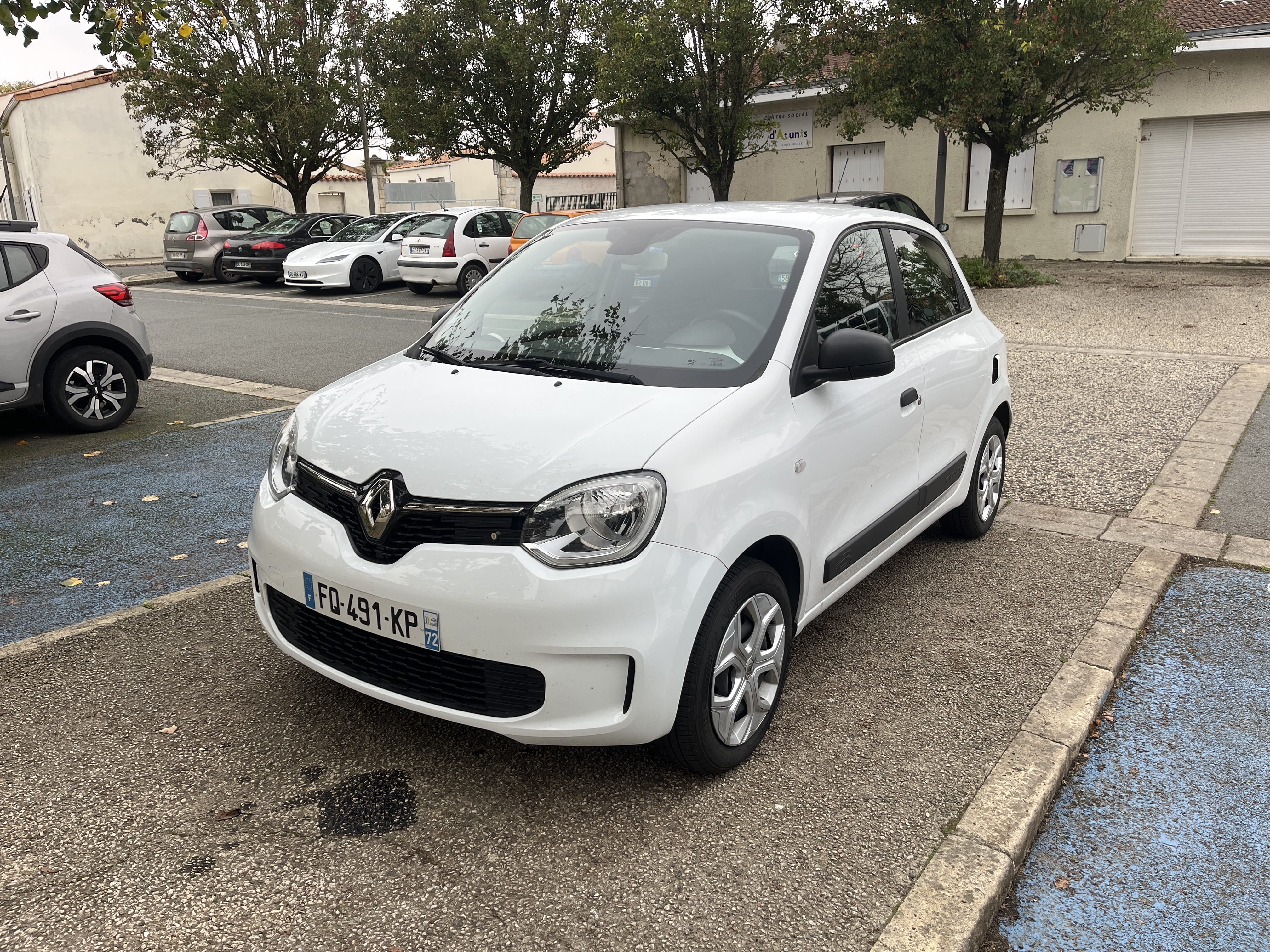 Renault Twingo III, 2020, Essence 95
