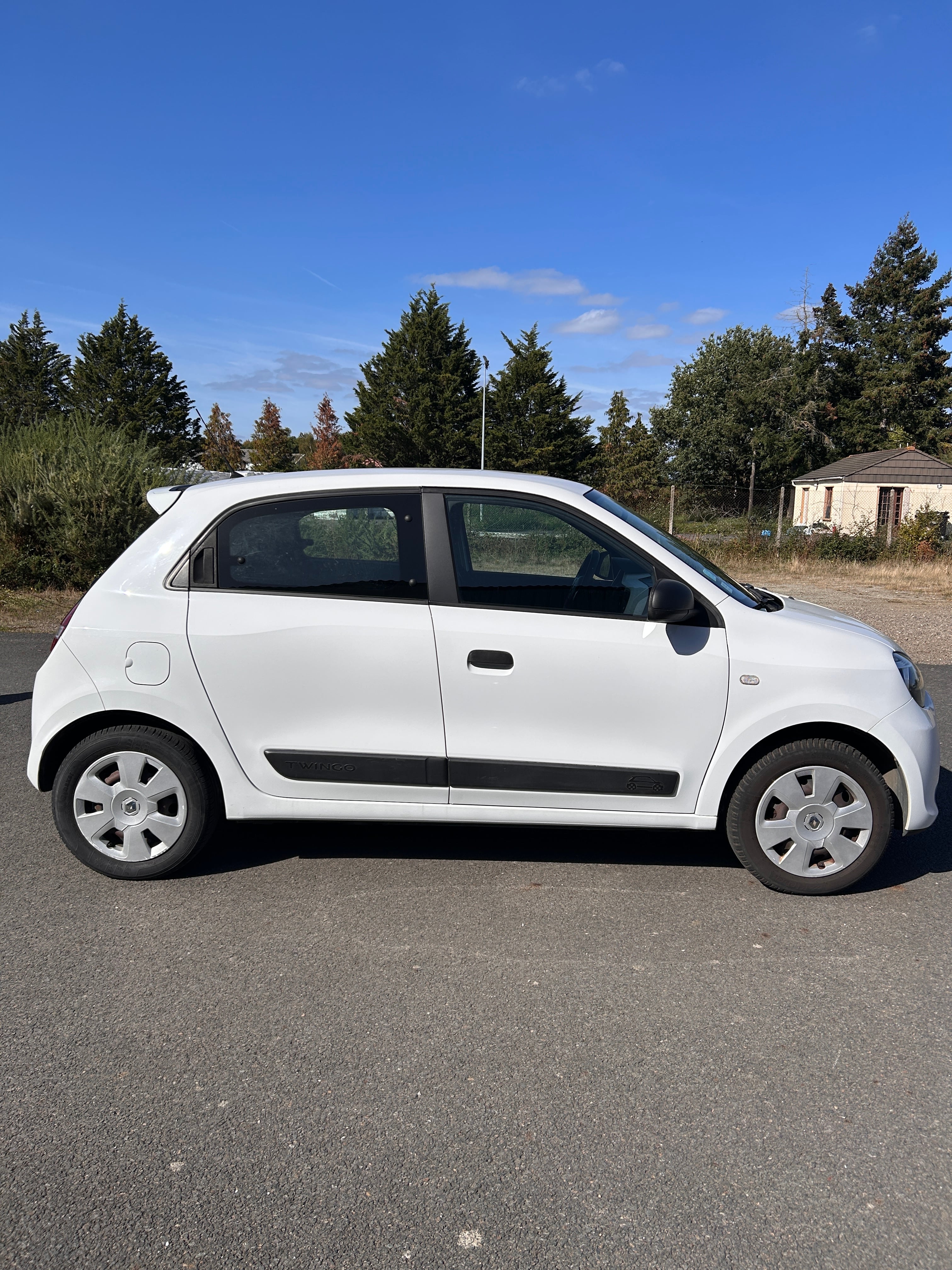 Renault Twingo III, 2015, Essence 95