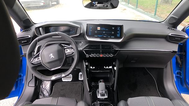 Peugeot 208 BVA II 1.2 PTEC avec GPS