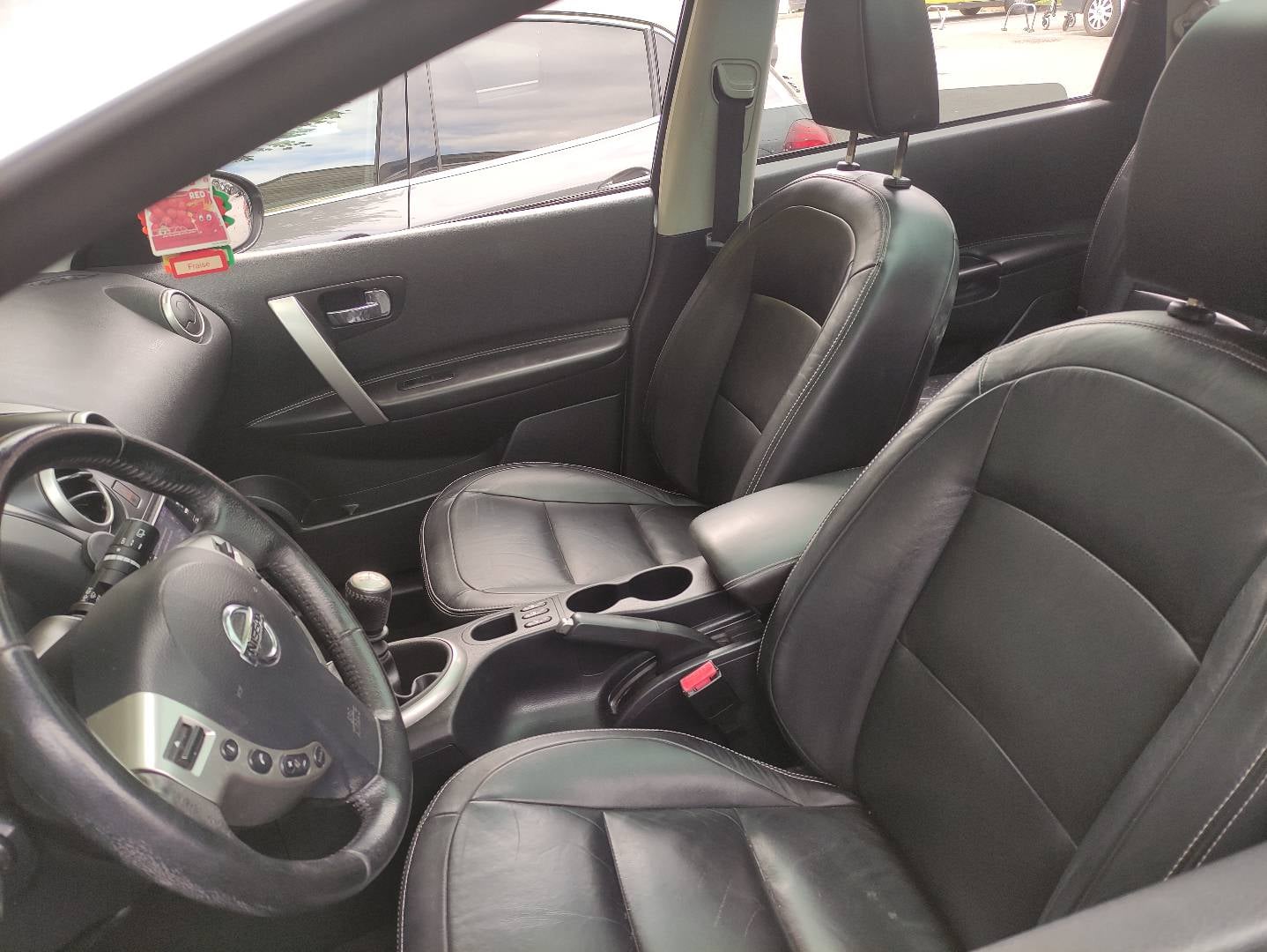 Nissan Qashqai+2 avec Climatisation