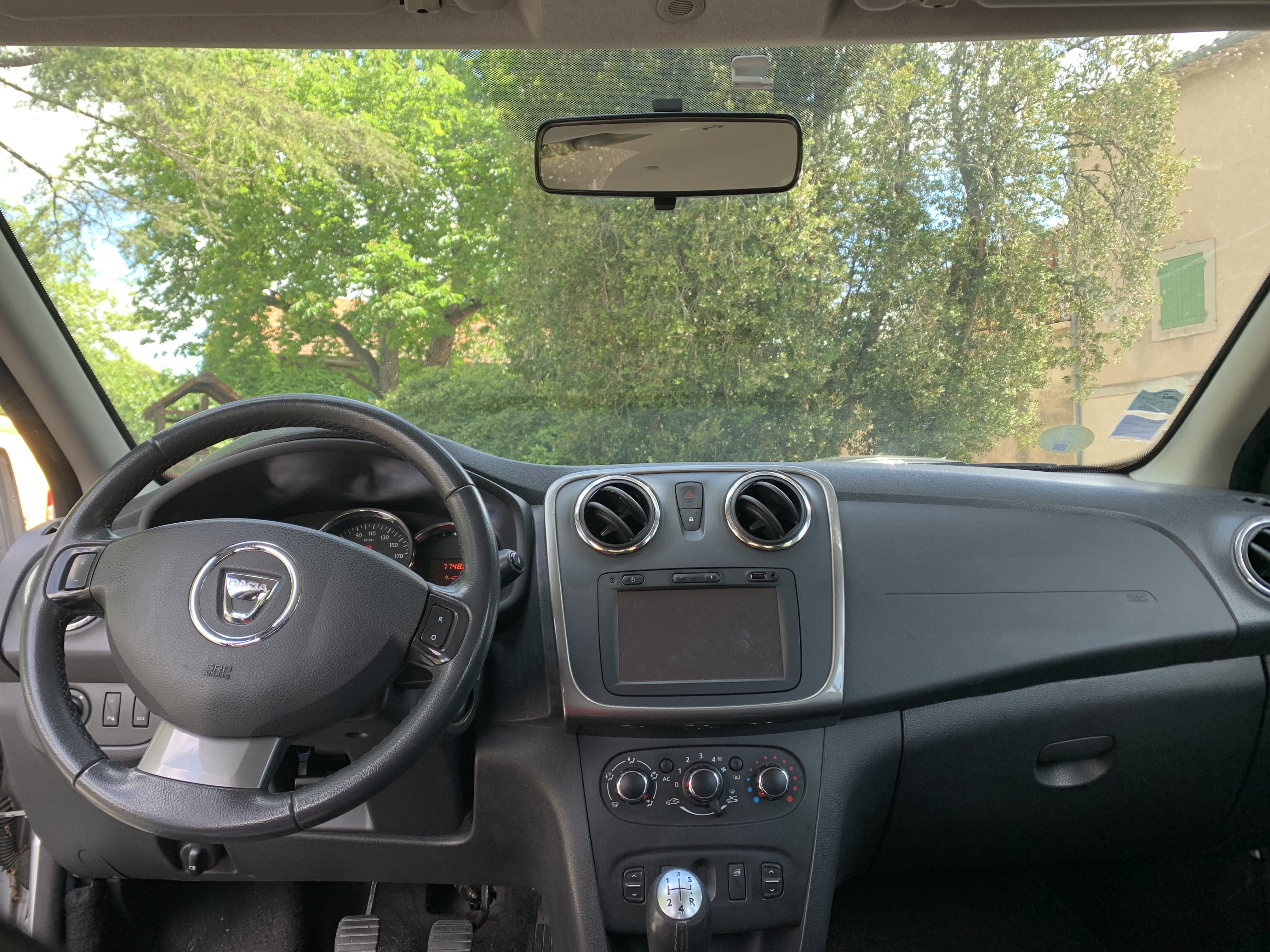 Dacia Sandero Stepway avec Siège bébé