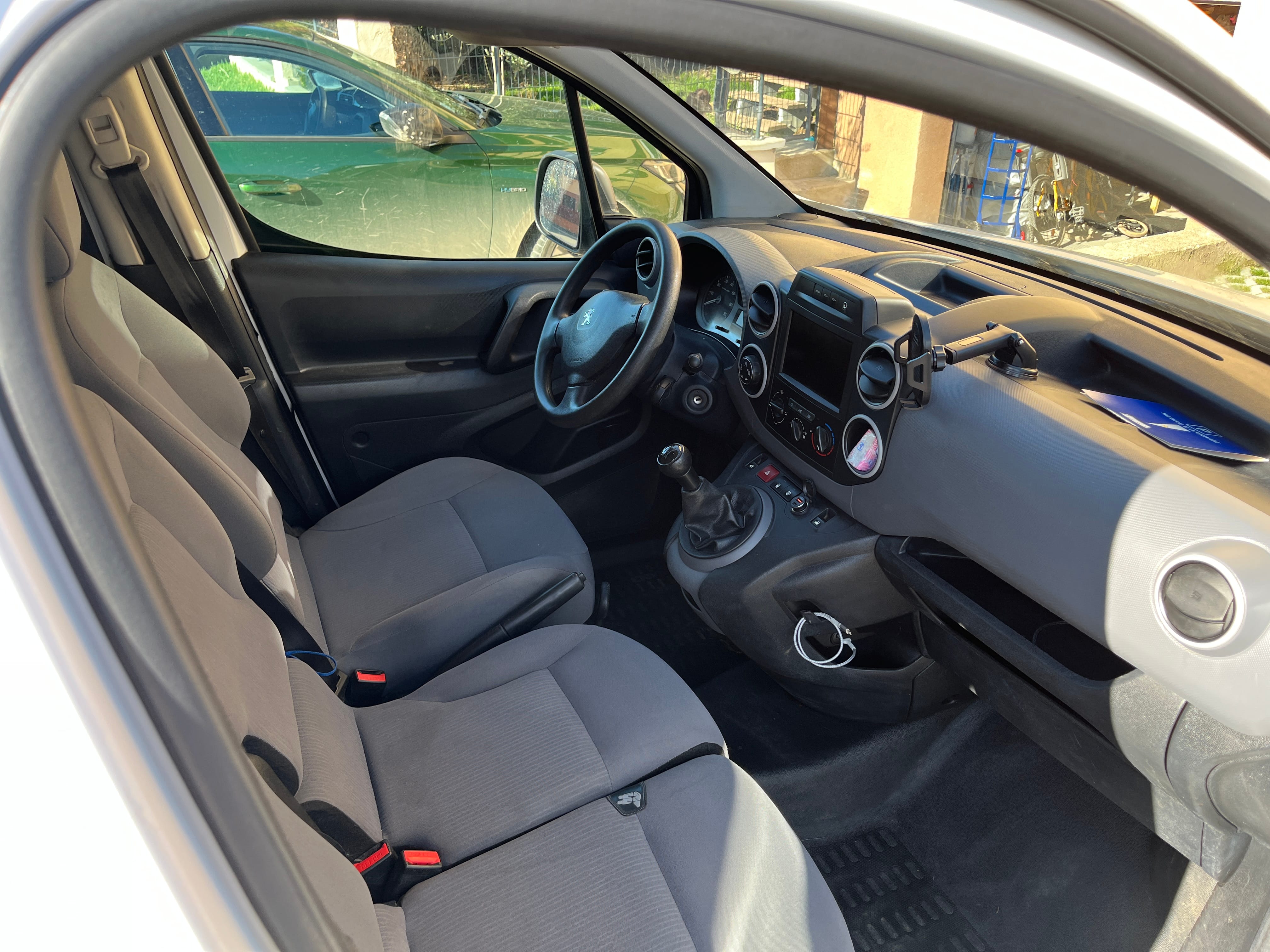 Peugeot Partner Fourgon avec Apple CarPlay