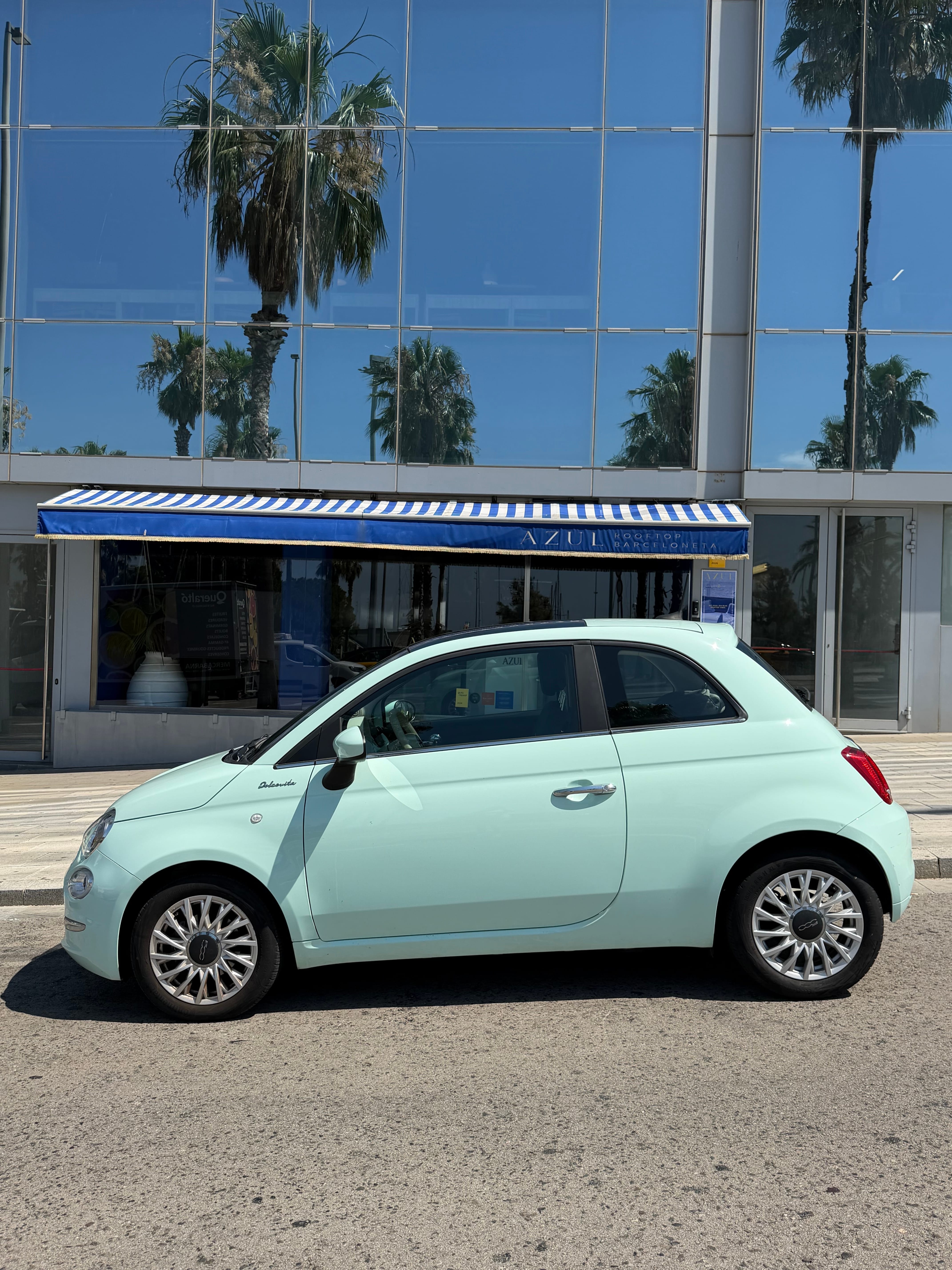 Fiat 500 C Híbrido mit Klimaanlage