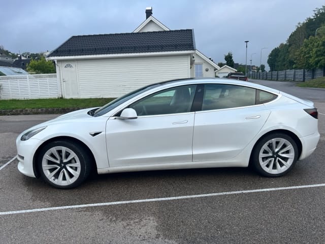Tesla Model 3 Long Range med Aircondition
