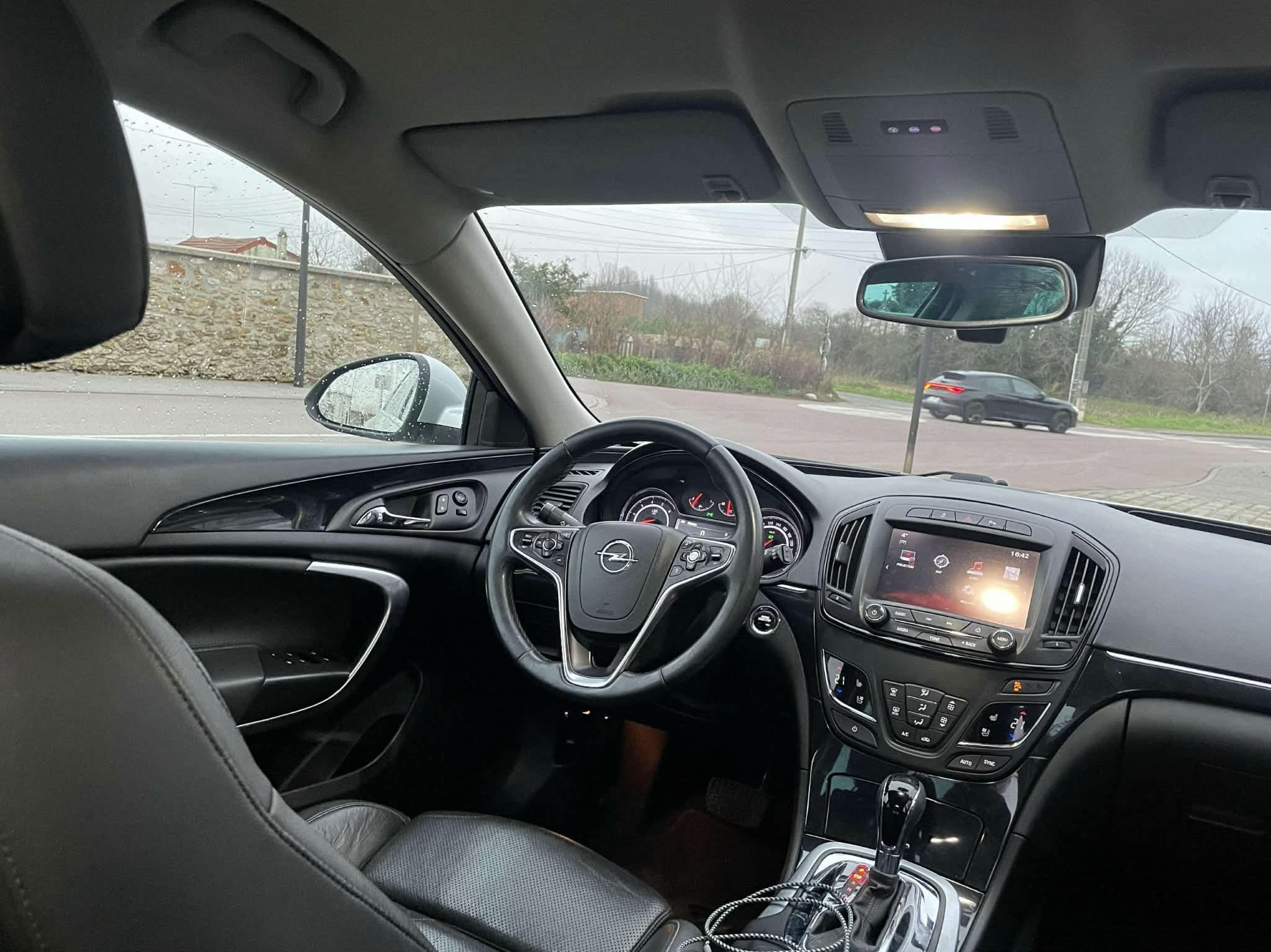 Opel Insignia 136ch 1,6 CDTI avec Caméra de recul