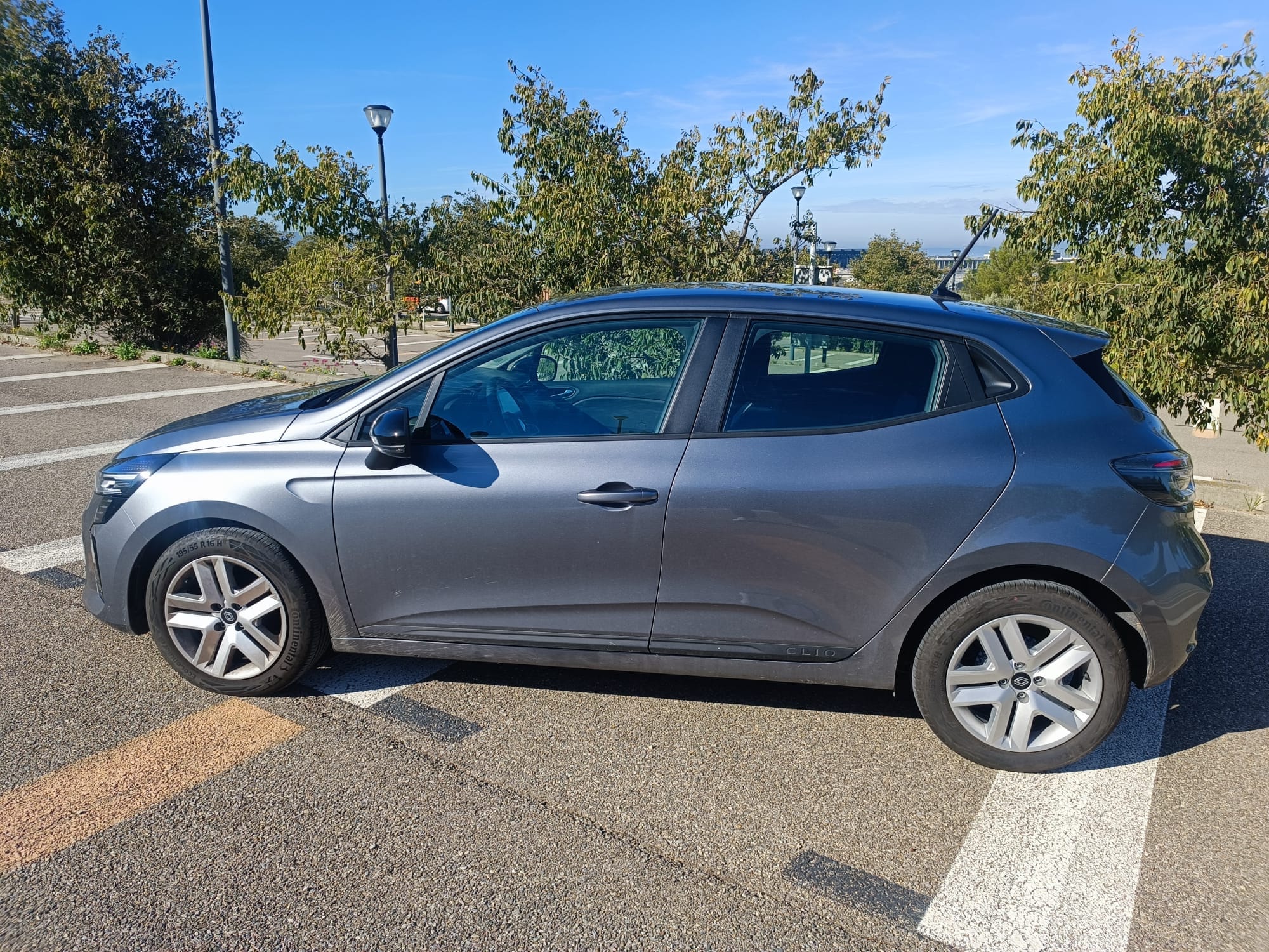 Renault Clio avec GPS
