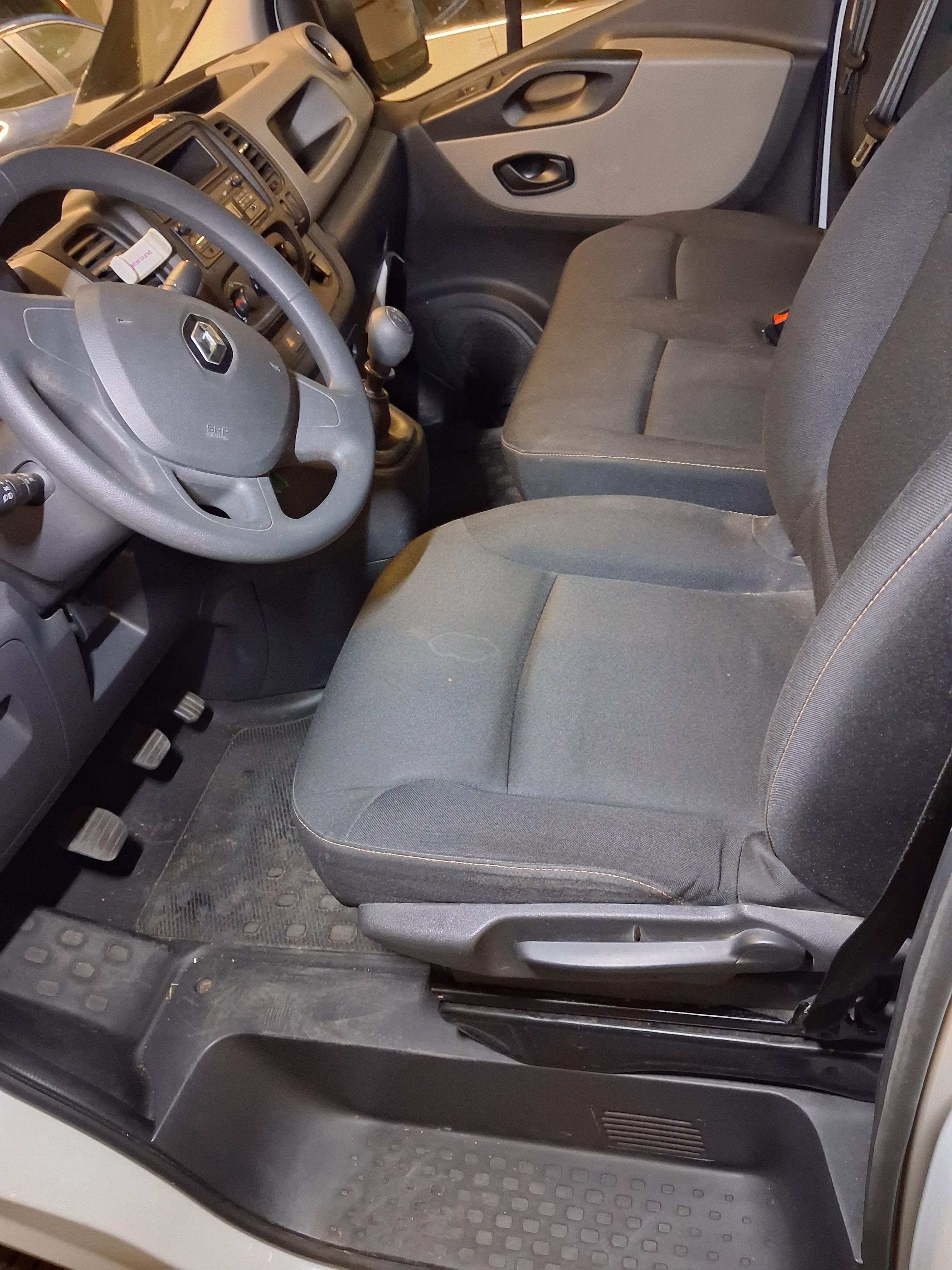 Renault Trafic ER747