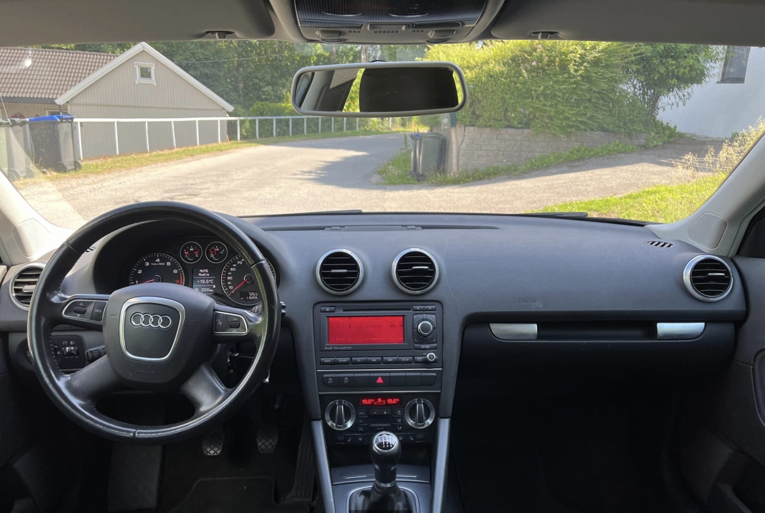 Audi A3 Sportback with Audio / iPod input