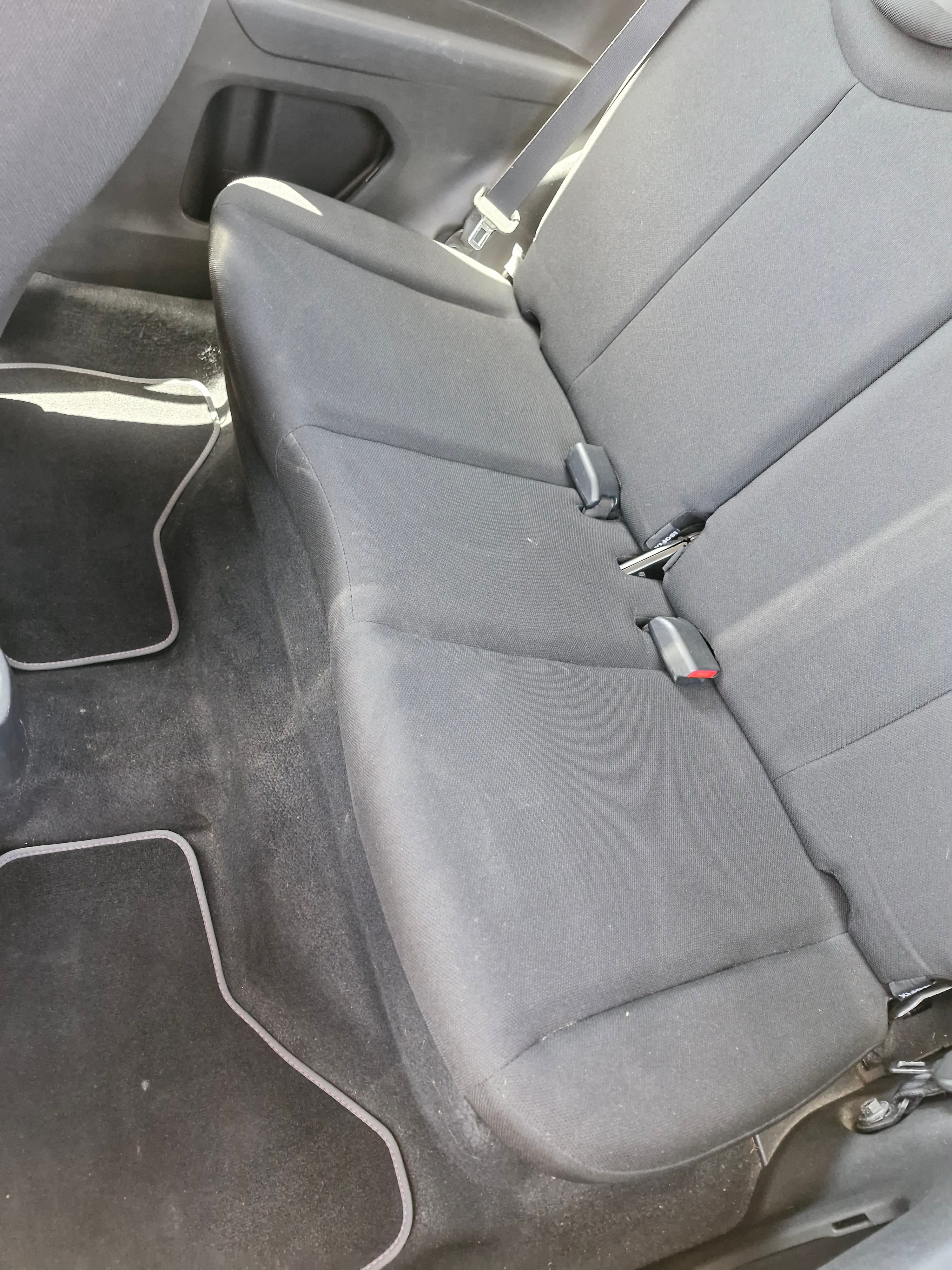 Peugeot 108 1.1 avec Audio Bluetooth