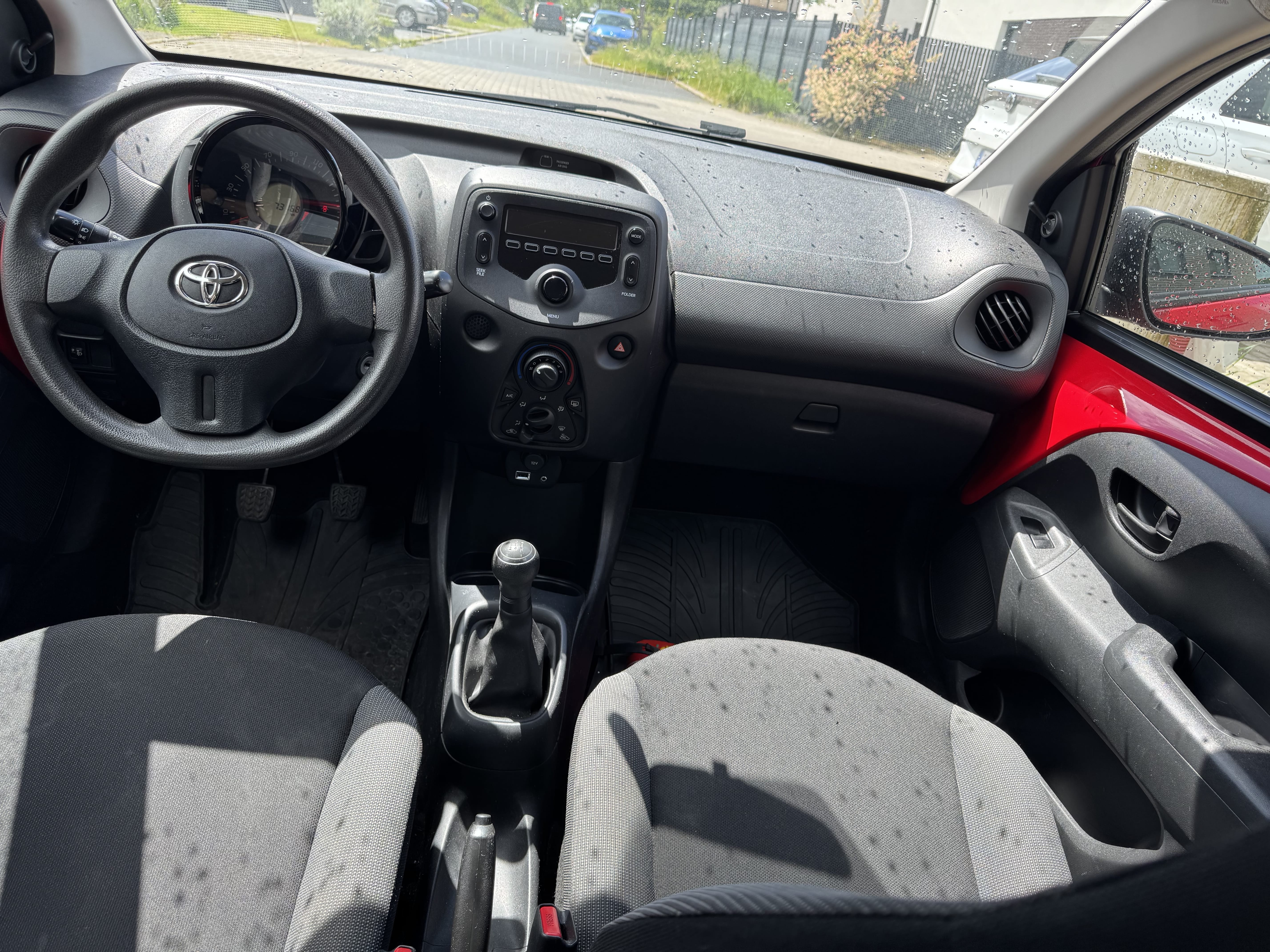 Toyota Aygo II avec Autoradio