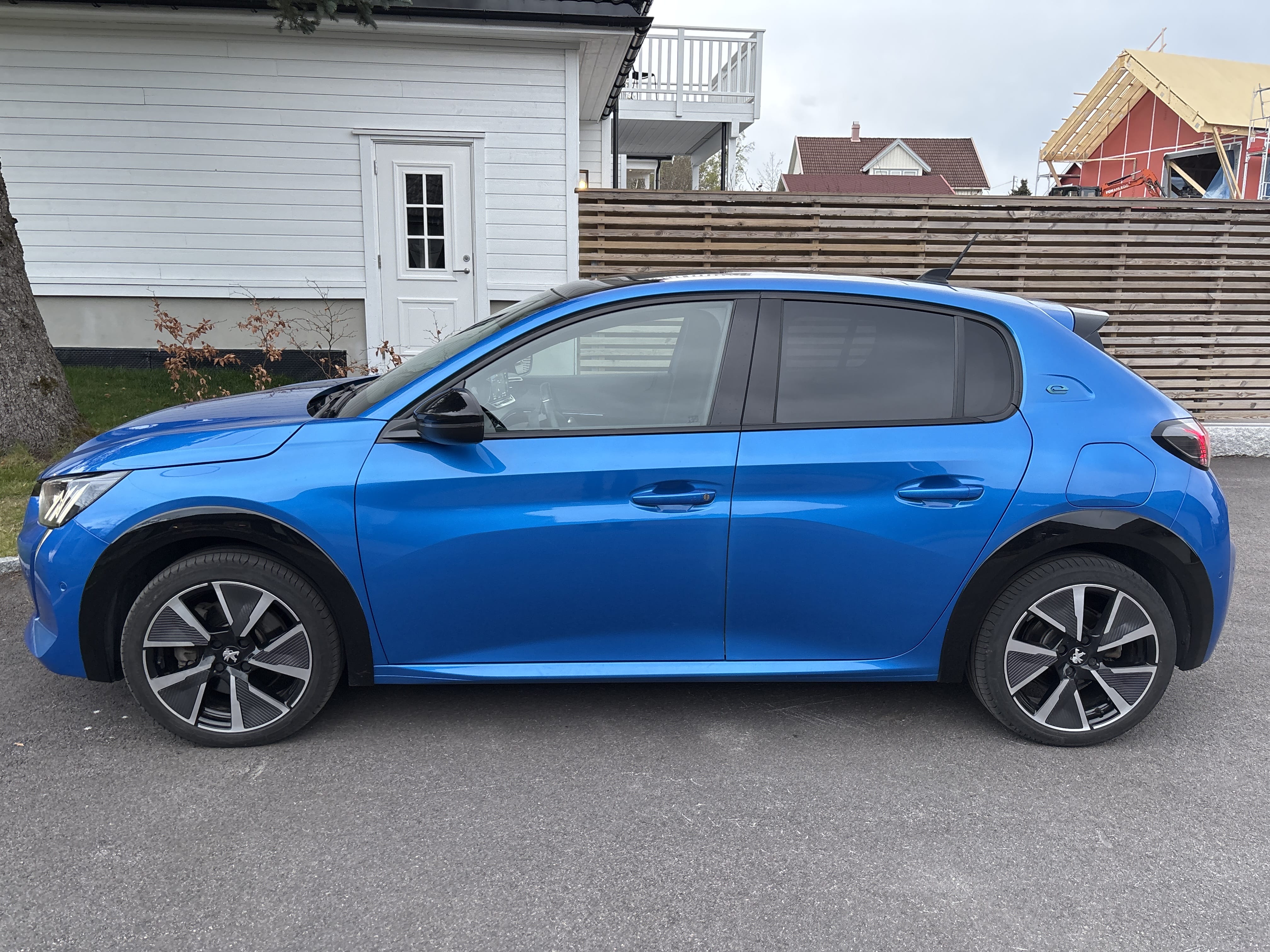 Peugeot 208 GT Line med Aircondition