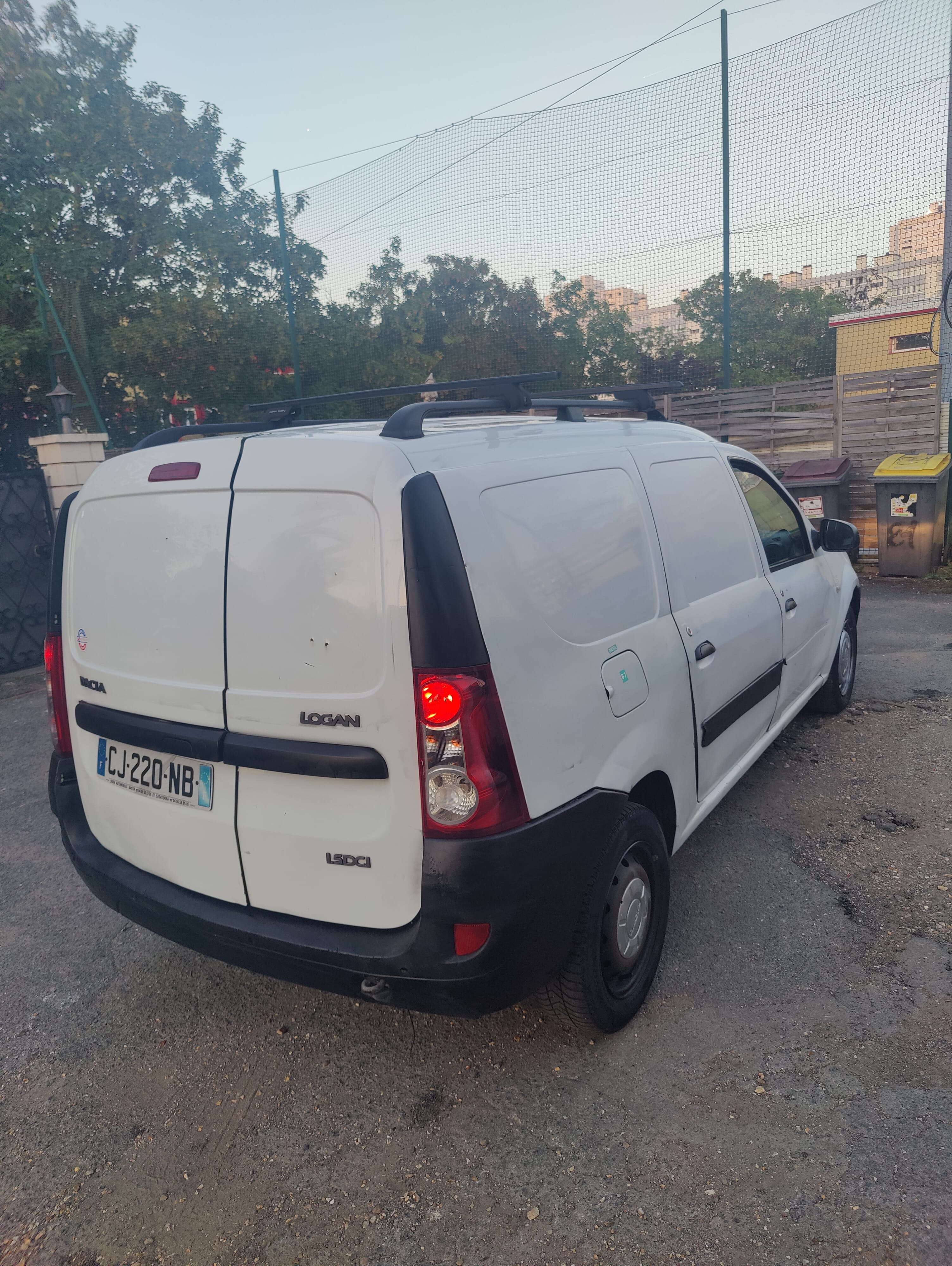 Dacia Logan Van