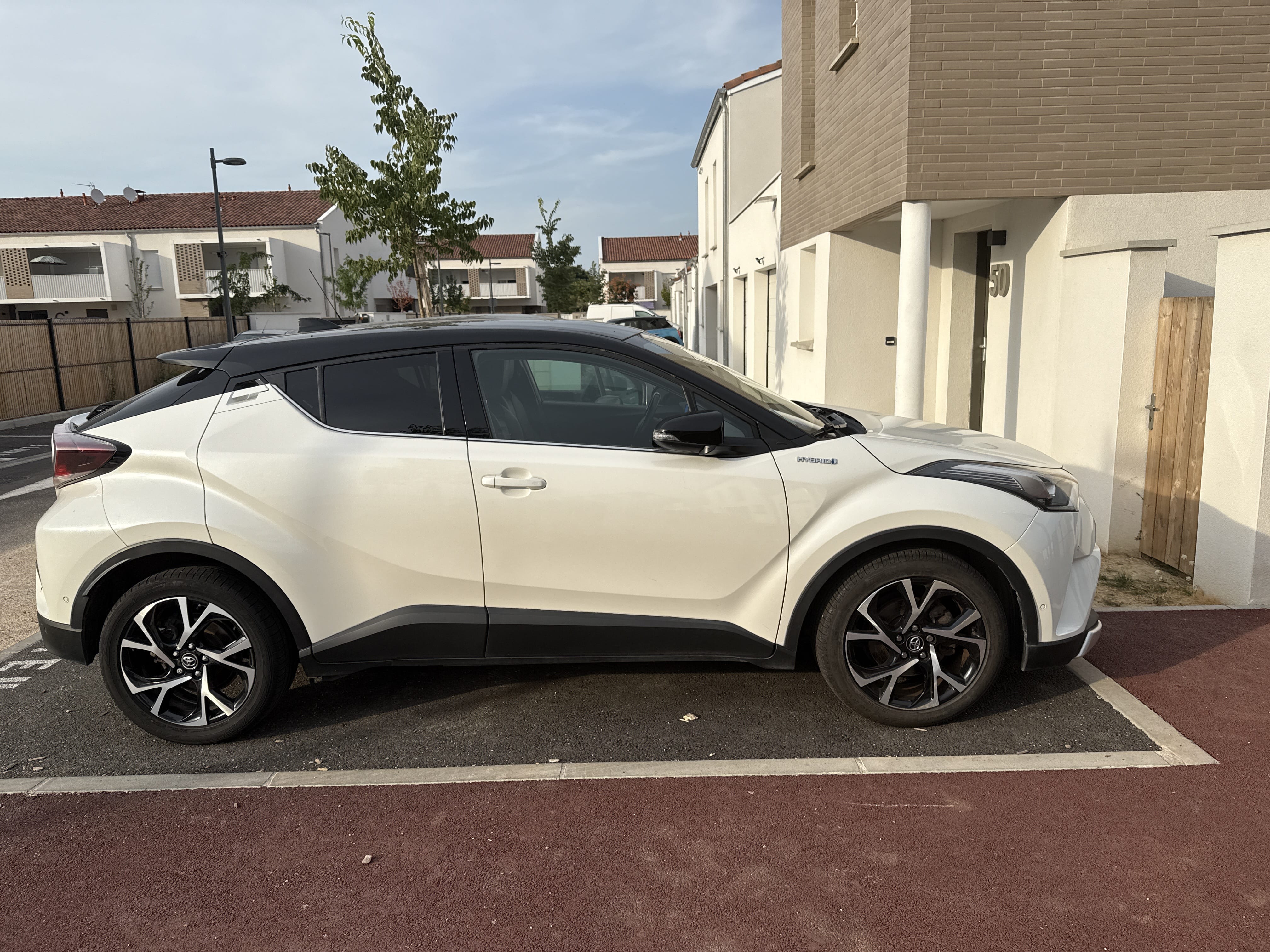 Toyota C-HR avec Climatisation