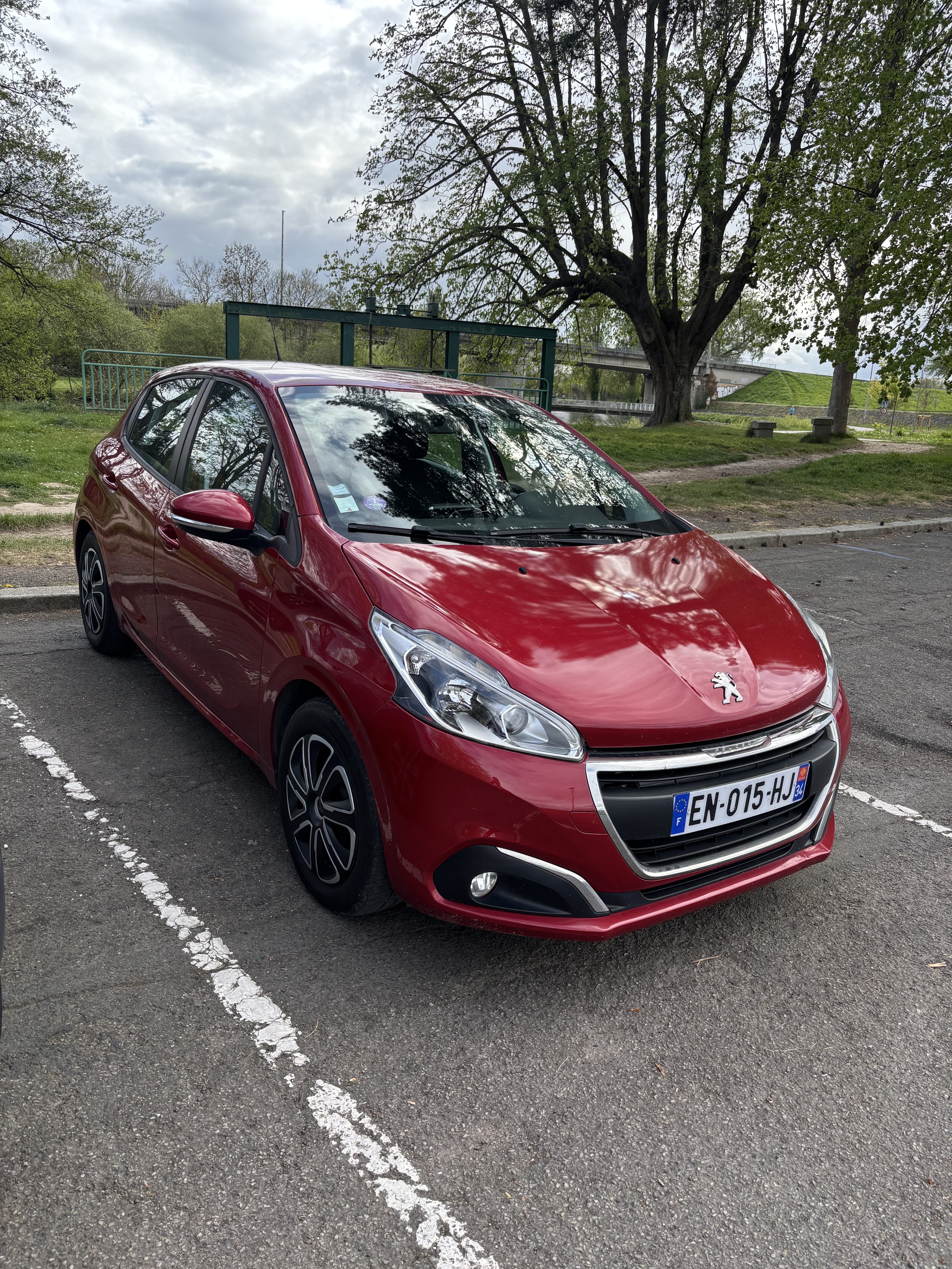 Peugeot 208, 2017, Essence 95
