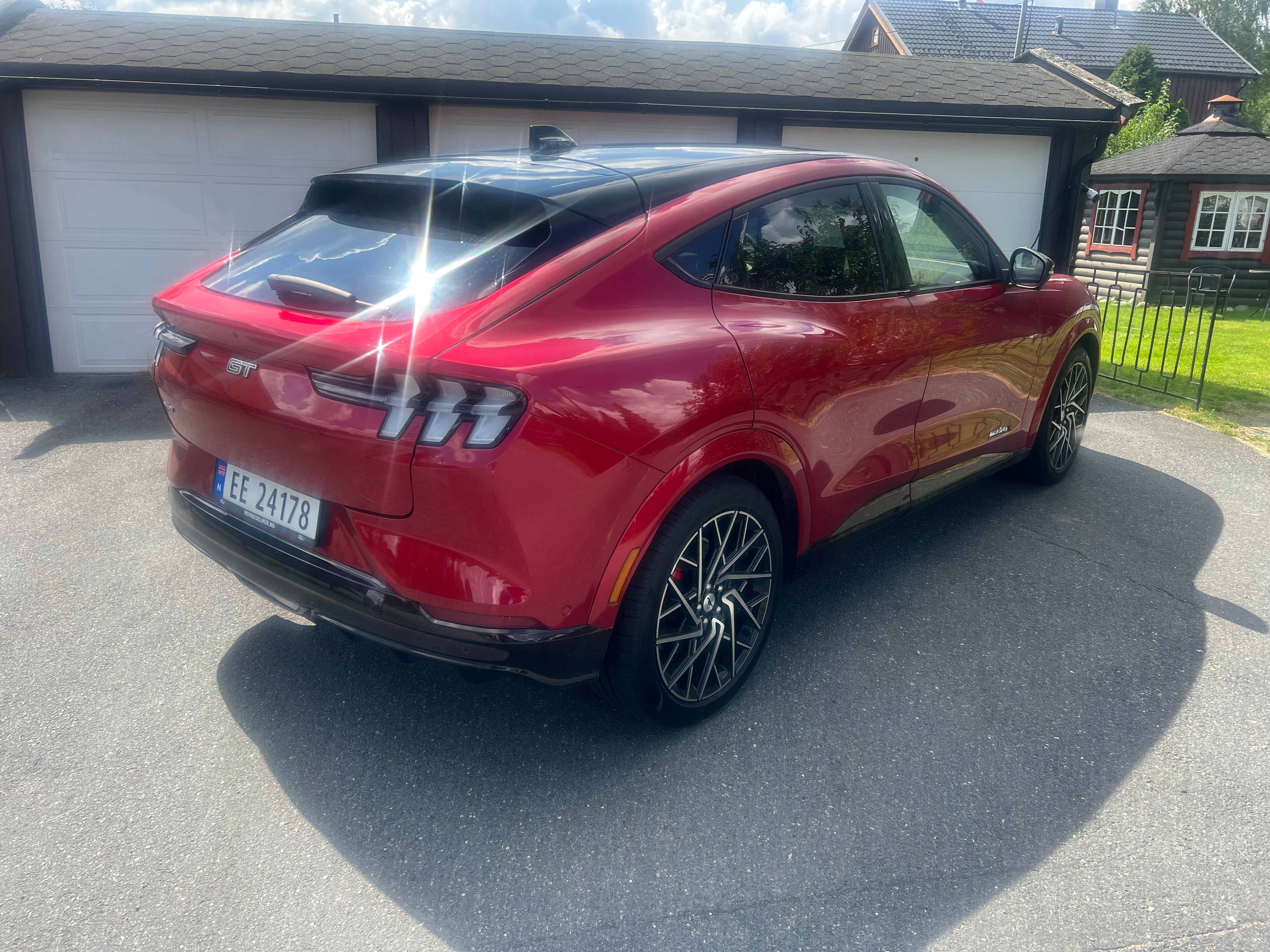 Ford Mustang Mach-E GT med GPS