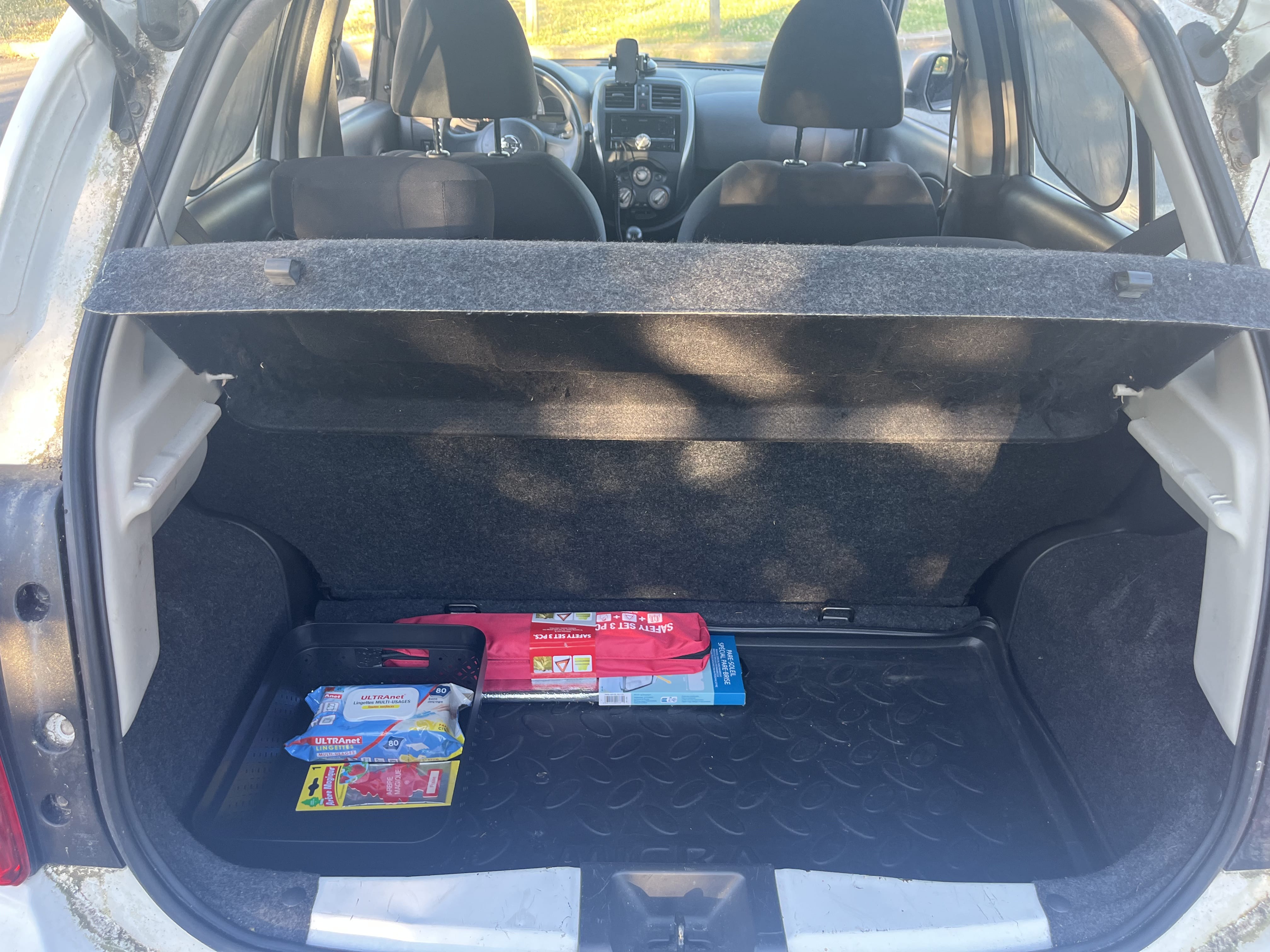 Nissan Micra 5 Places avec Autoradio