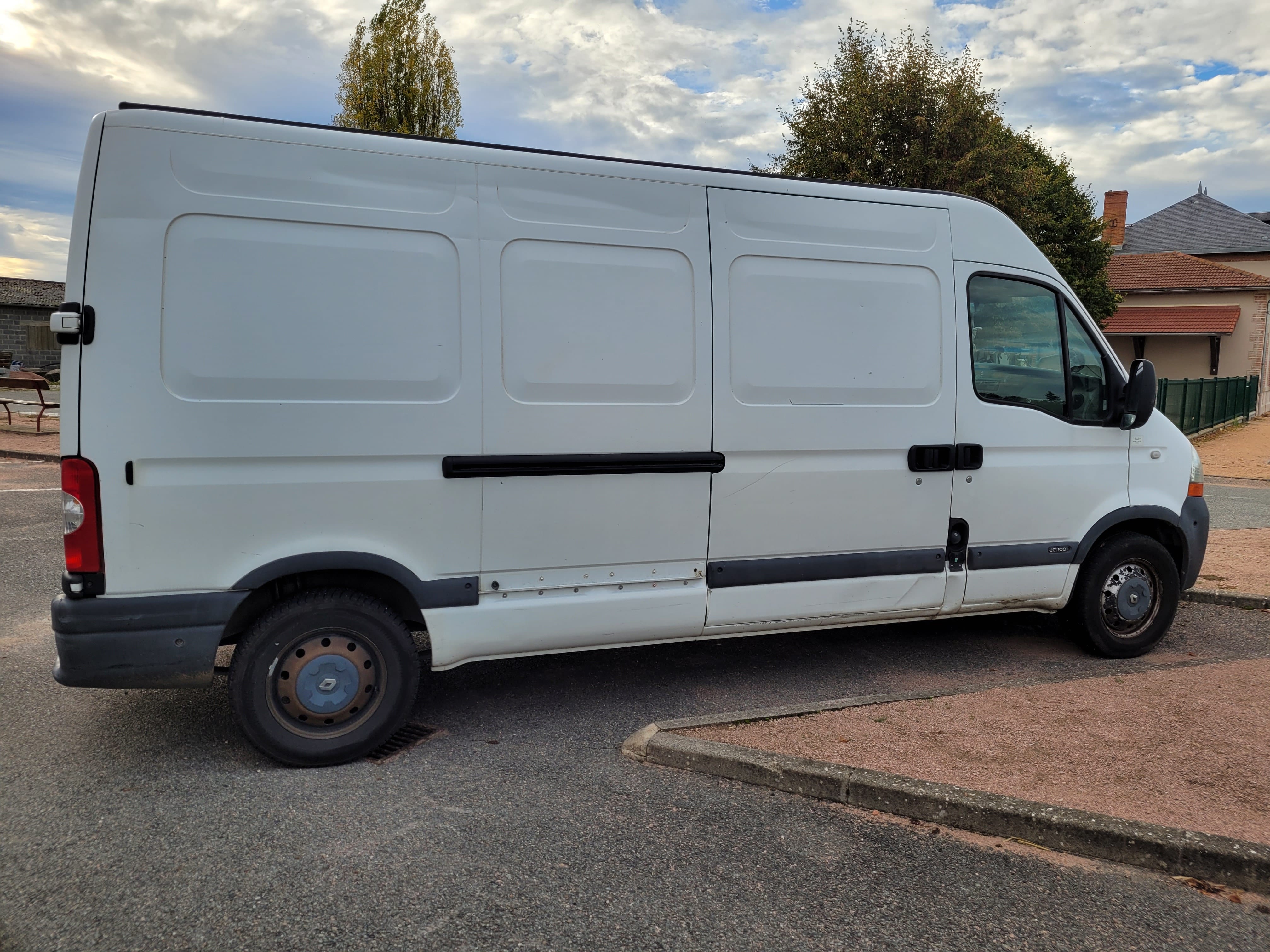 Renault Master avec GPS