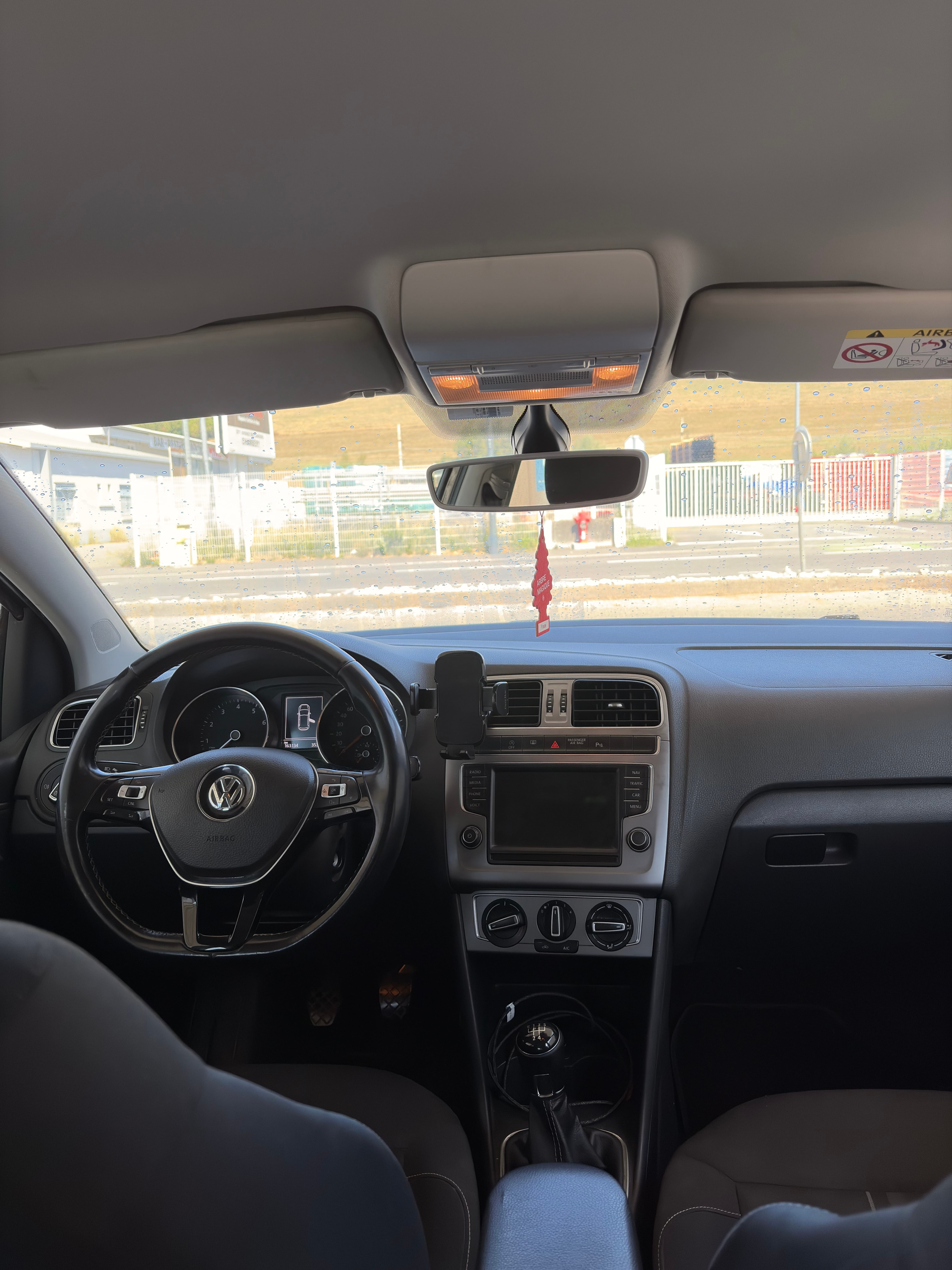 Volkswagen Polo 1.2 TSI 90 Lounge avec GPS