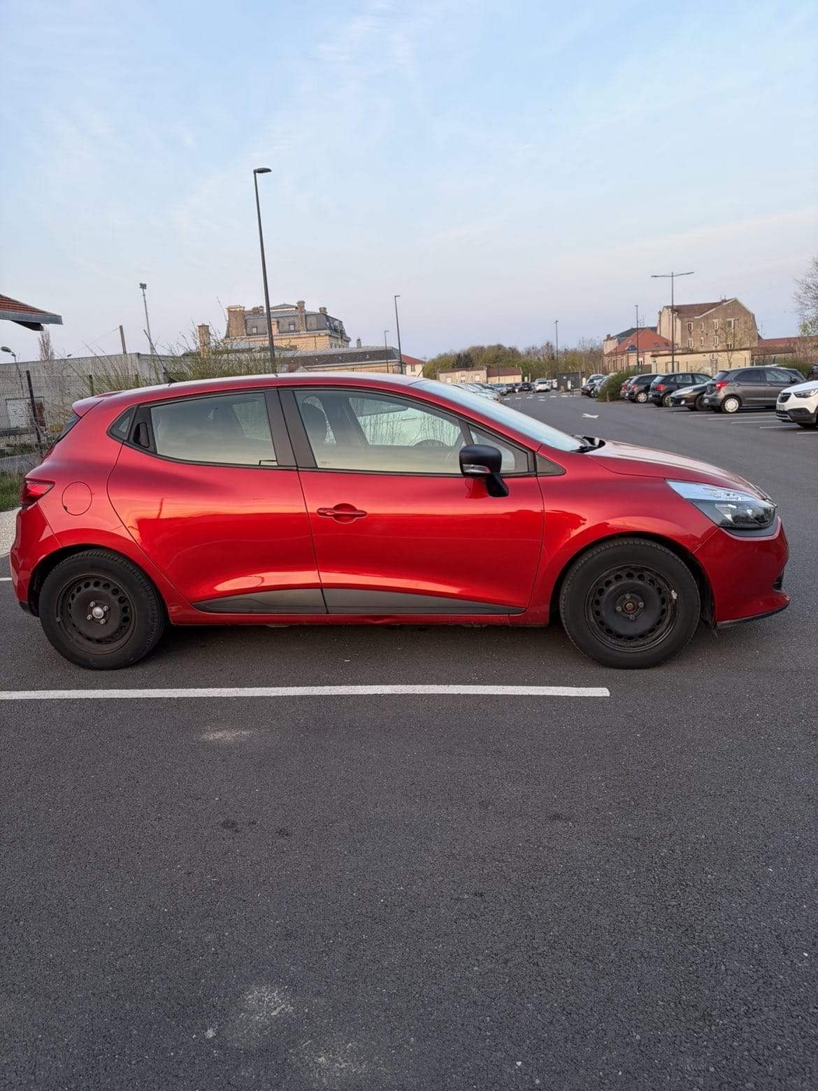 Renault Clio avec Climatisation