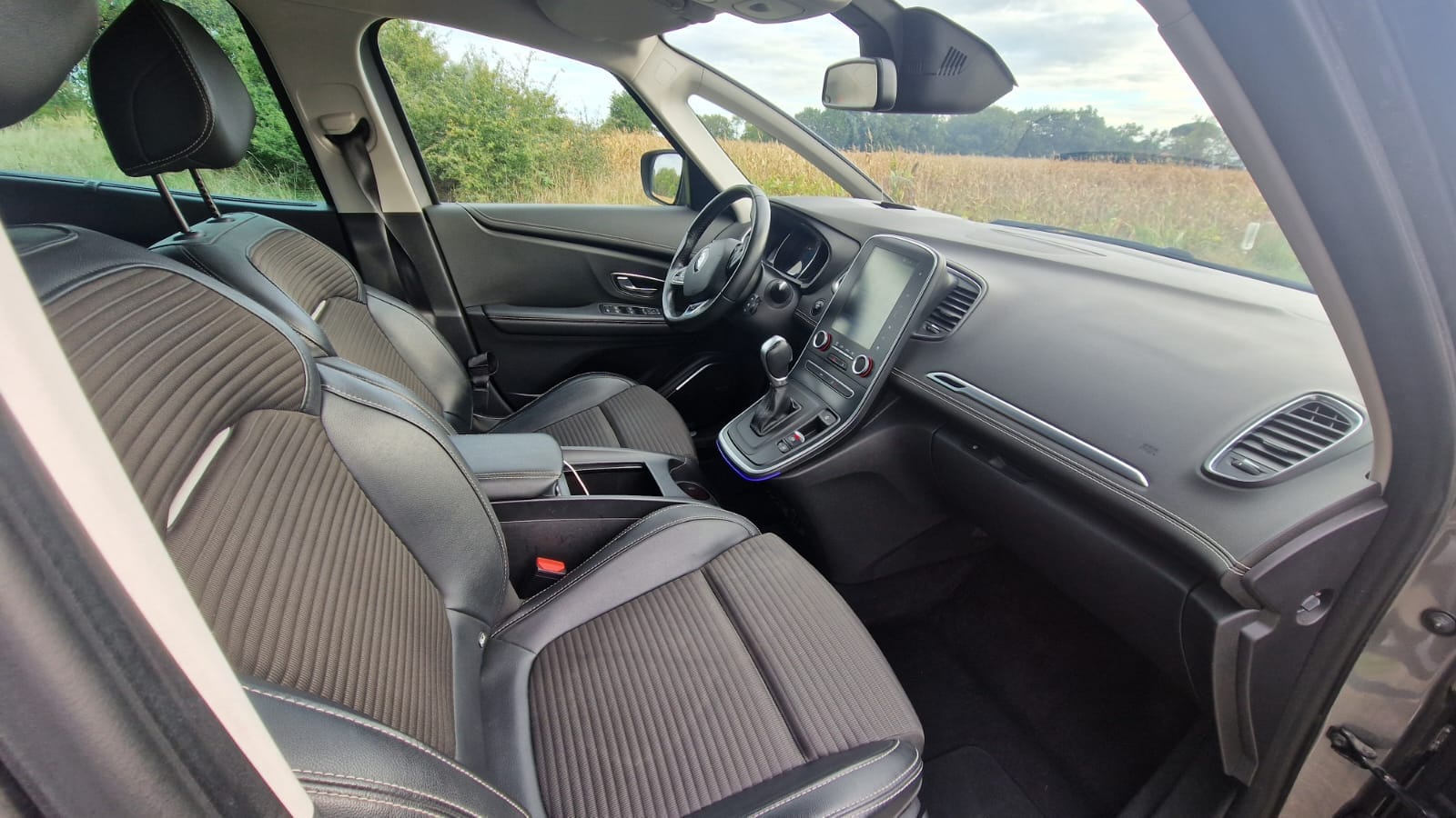 Renault Grand Scenic avec Régulateur de vitesse