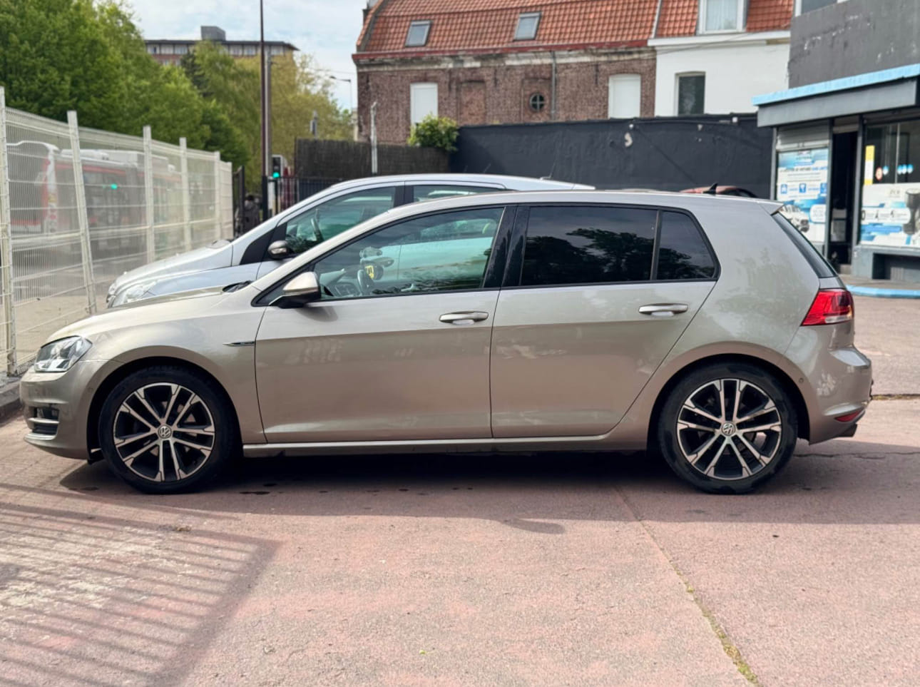 Volkswagen Golf avec Climatisation