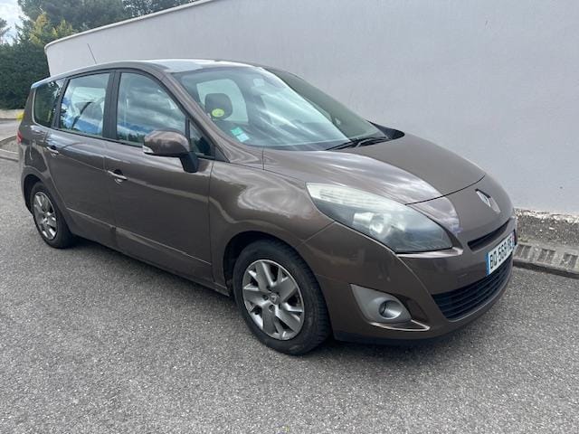 Renault Scenic 1.9 dCi