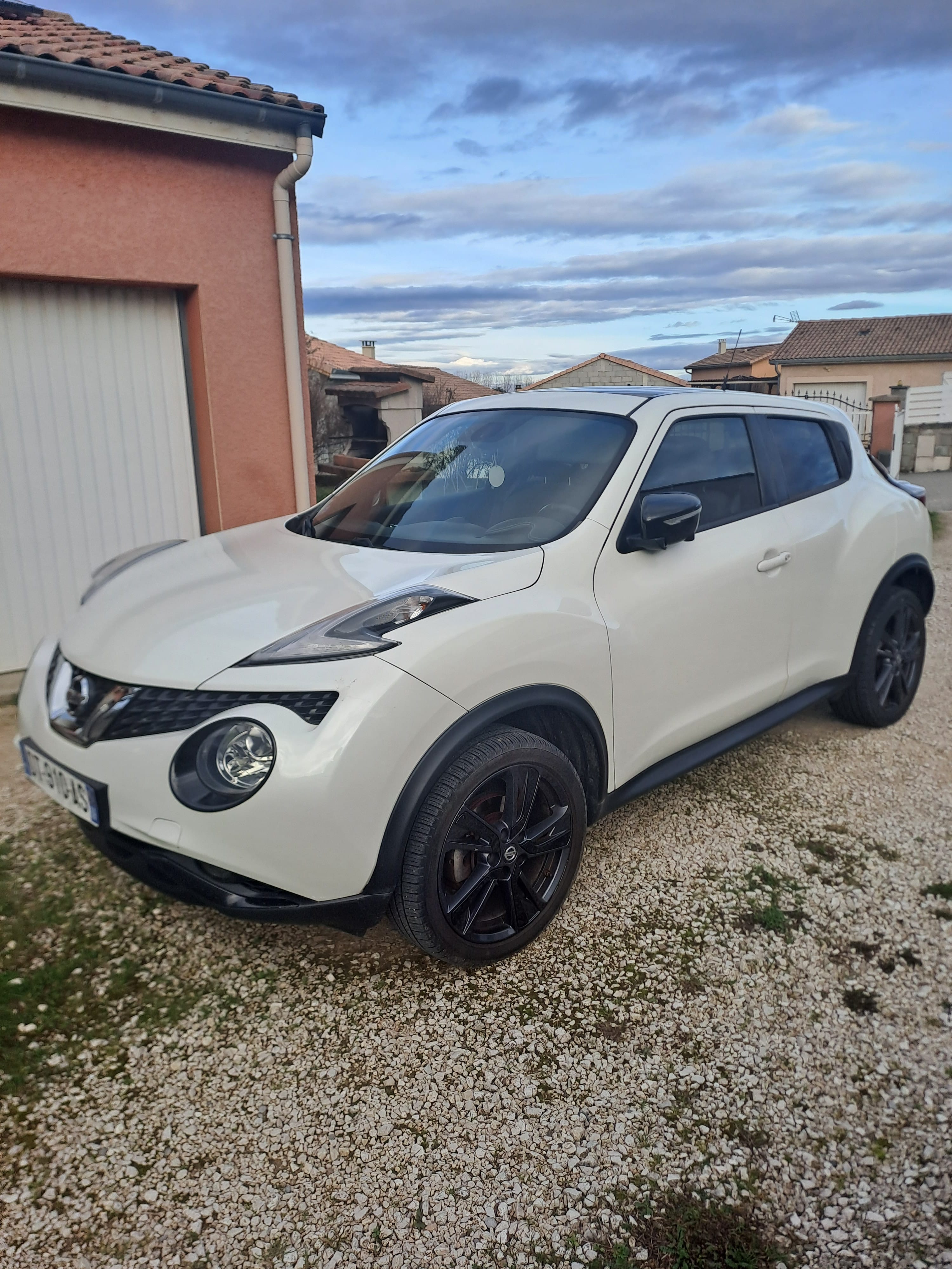 Nissan Juke, 2015, Essence 95