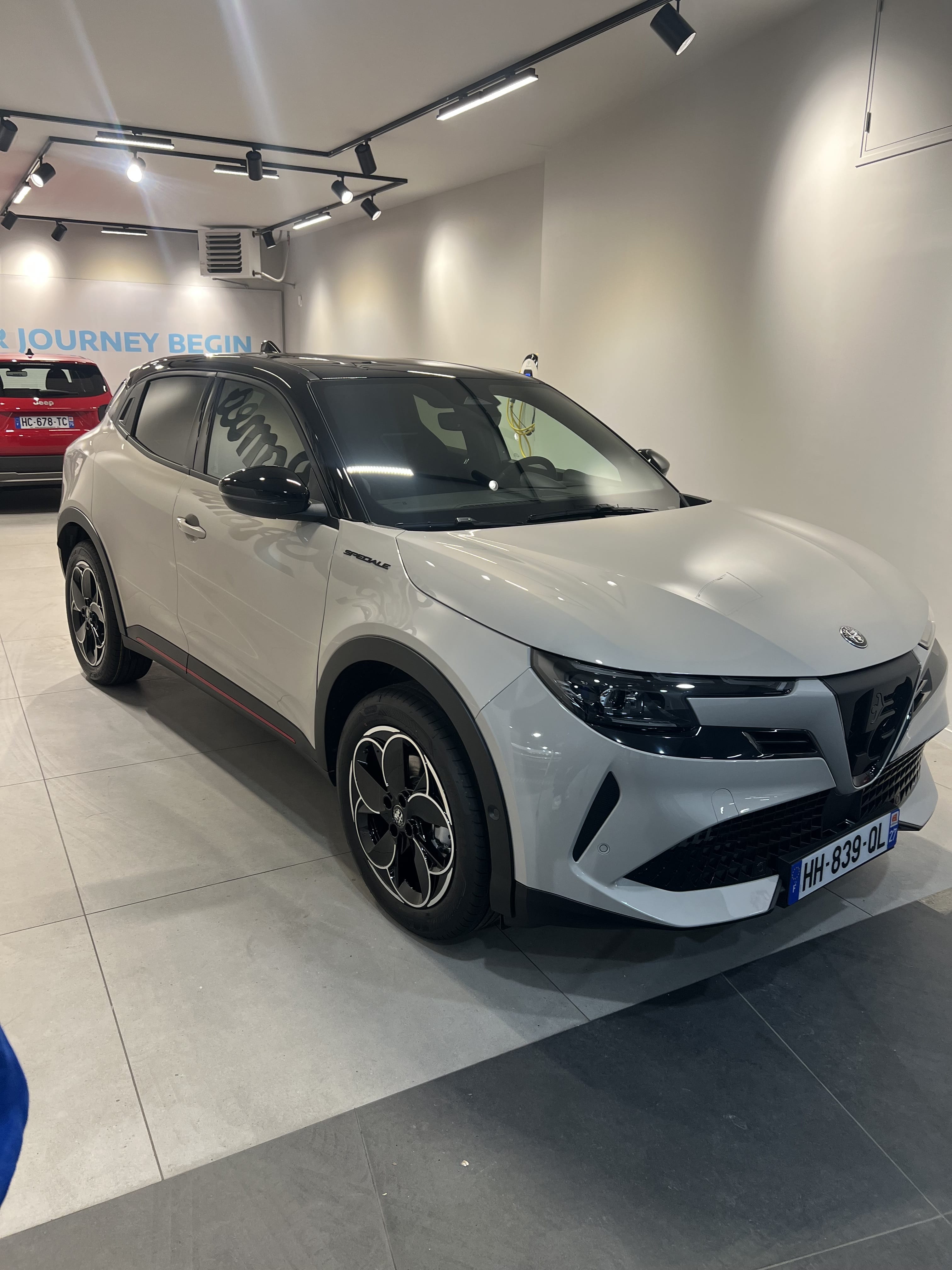 Alfa-Romeo Junior, 2026, Électrique, automatique