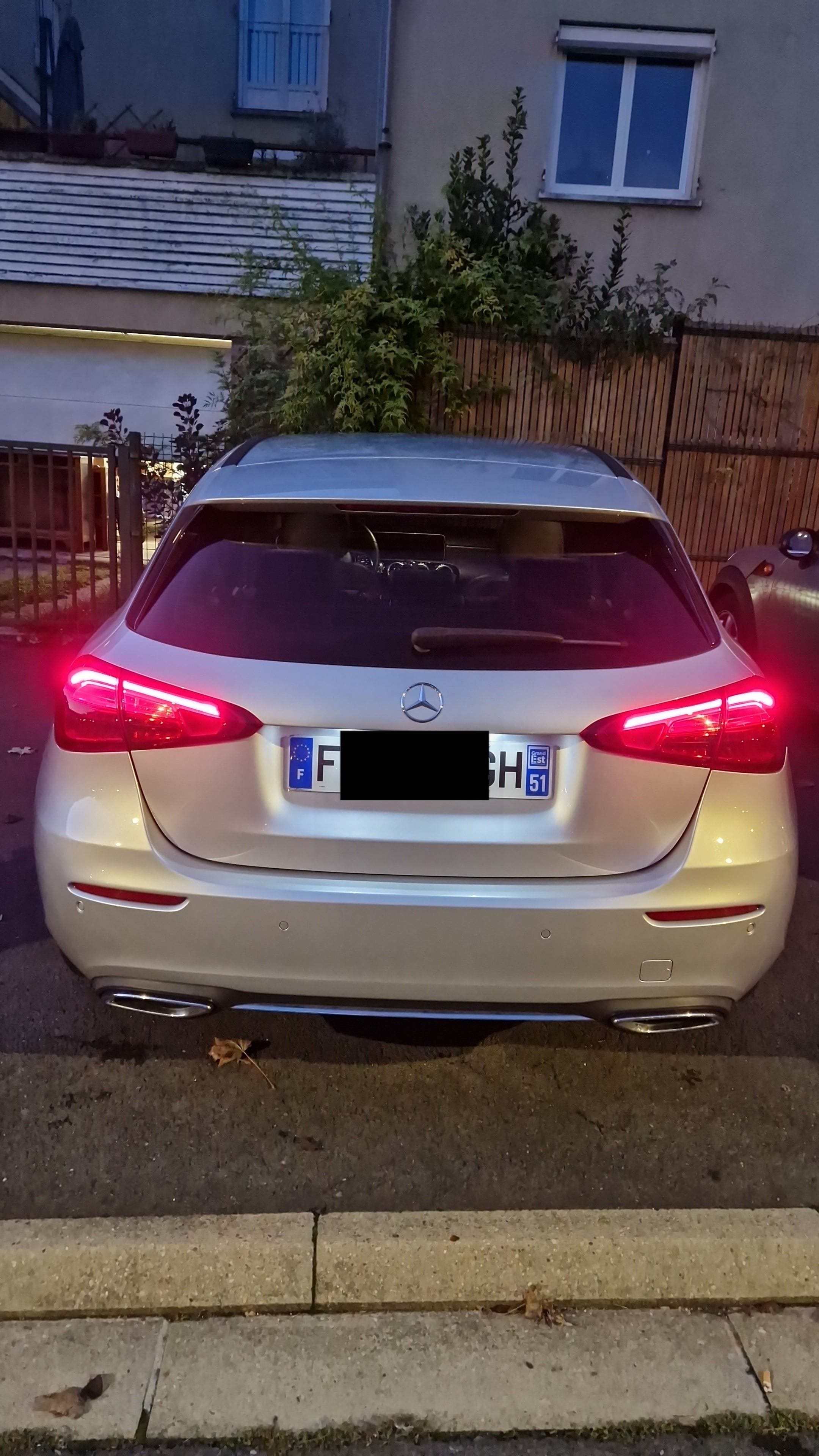 Mercedes-Benz Classe A avec Attelage