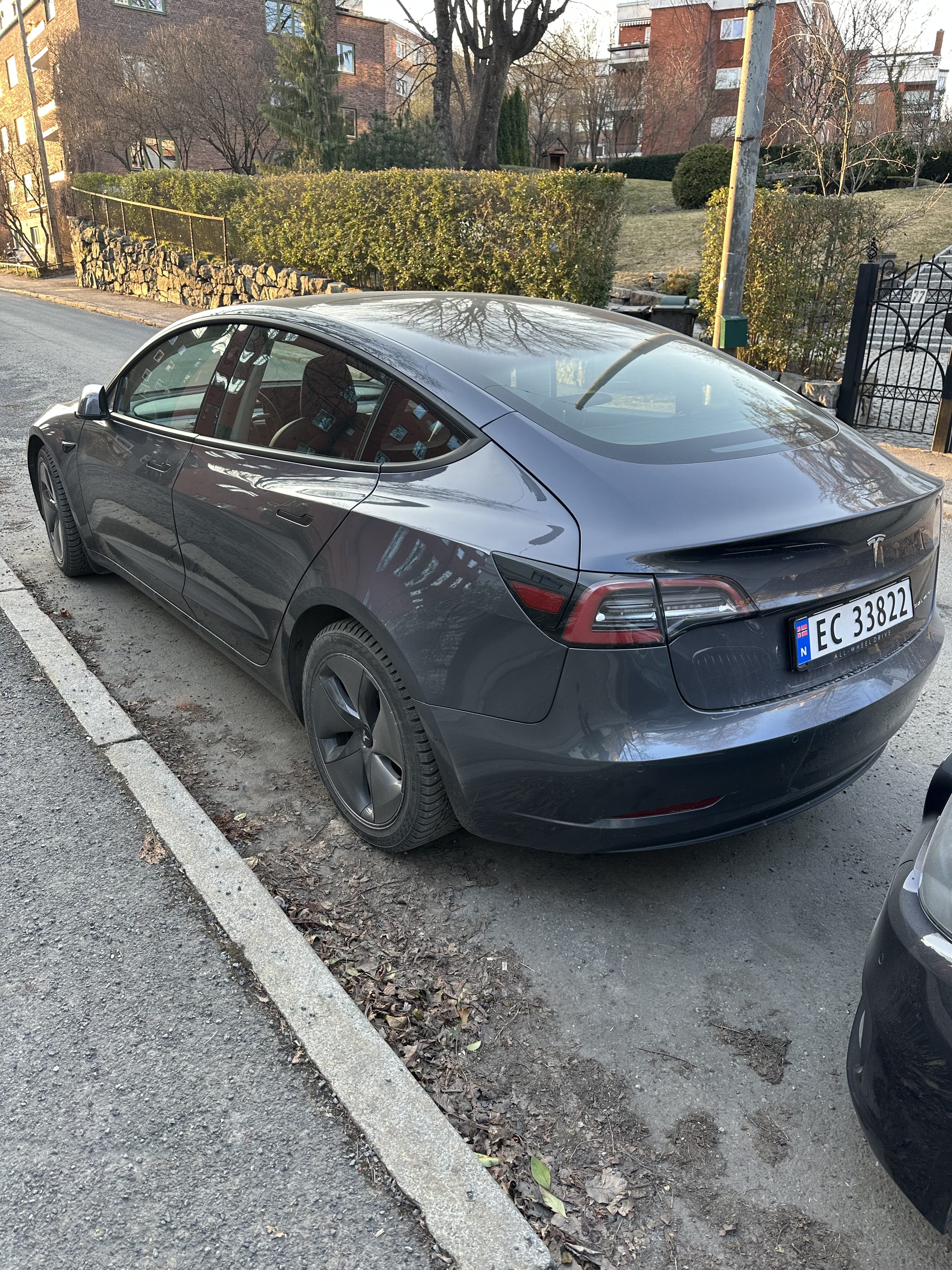 Tesla Model 3 Long Range med GPS