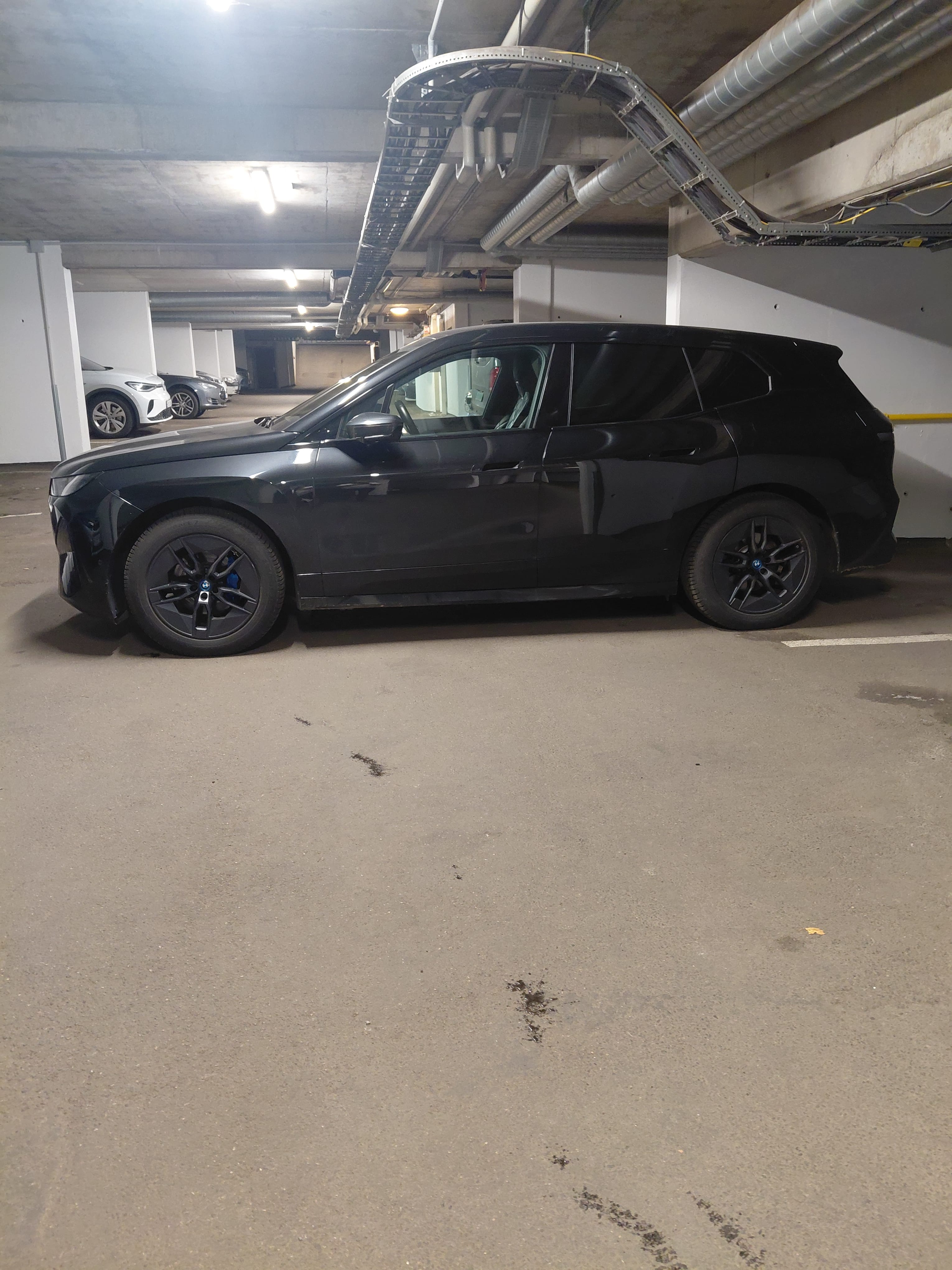 BMW iX xDrive50 Rekkevidde 59 mil med Aircondition