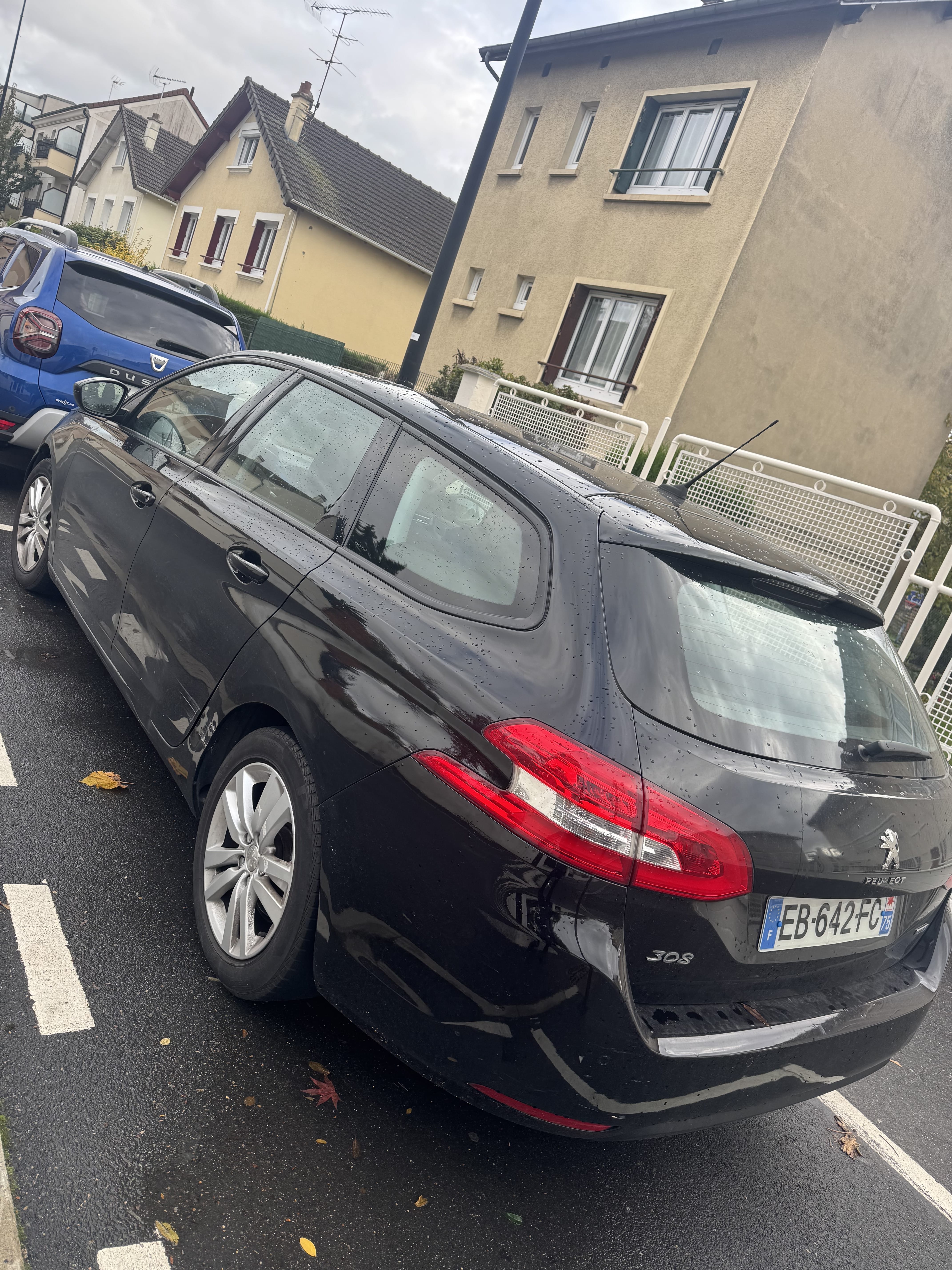 Peugeot 308 SW avec Entrée audio / iPod