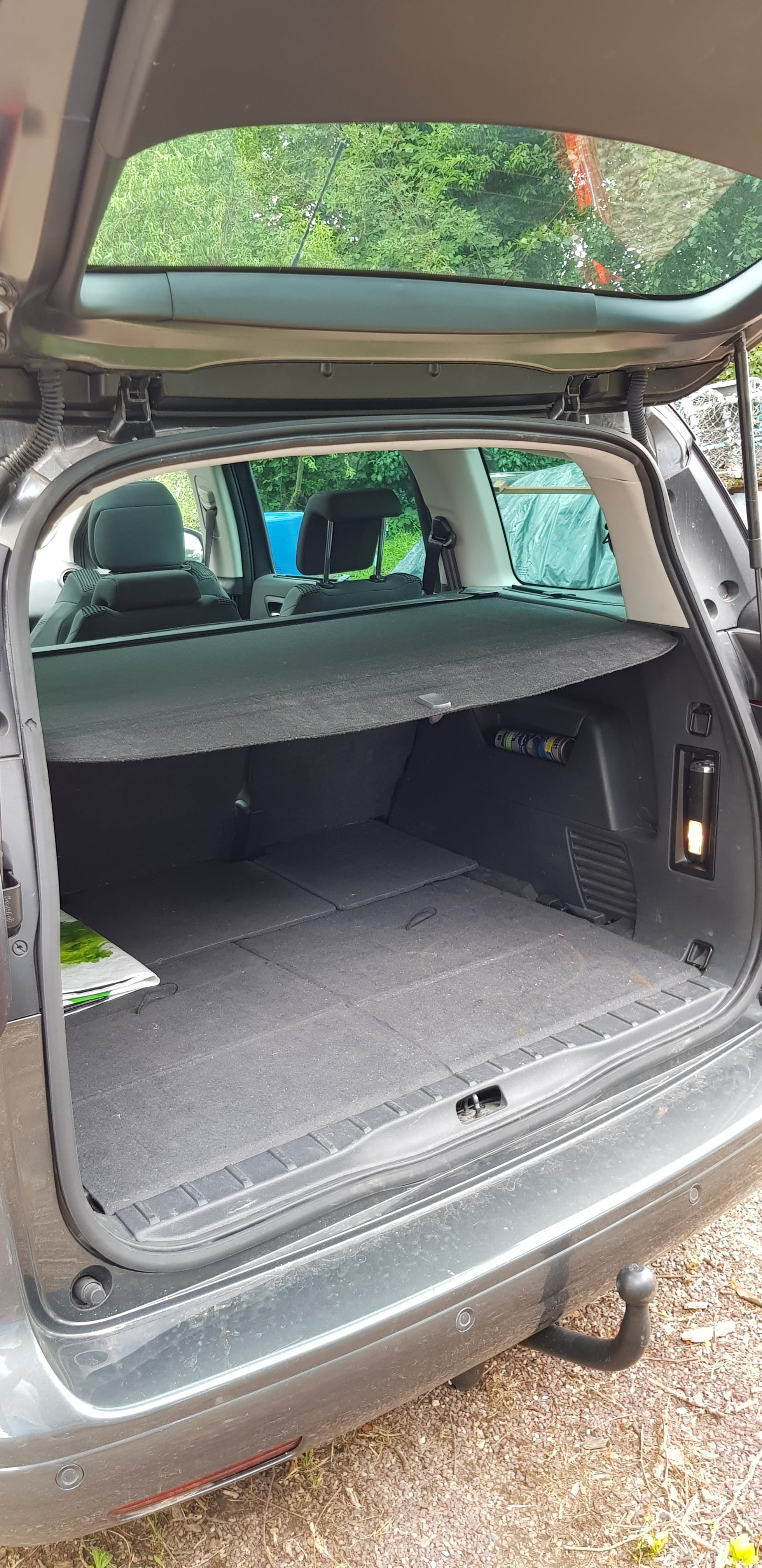 Peugeot 5008 avec Siège bébé