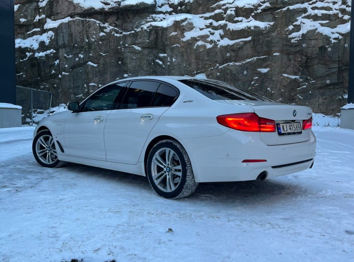 BMW 5-Serie 530e med Ryggekamera