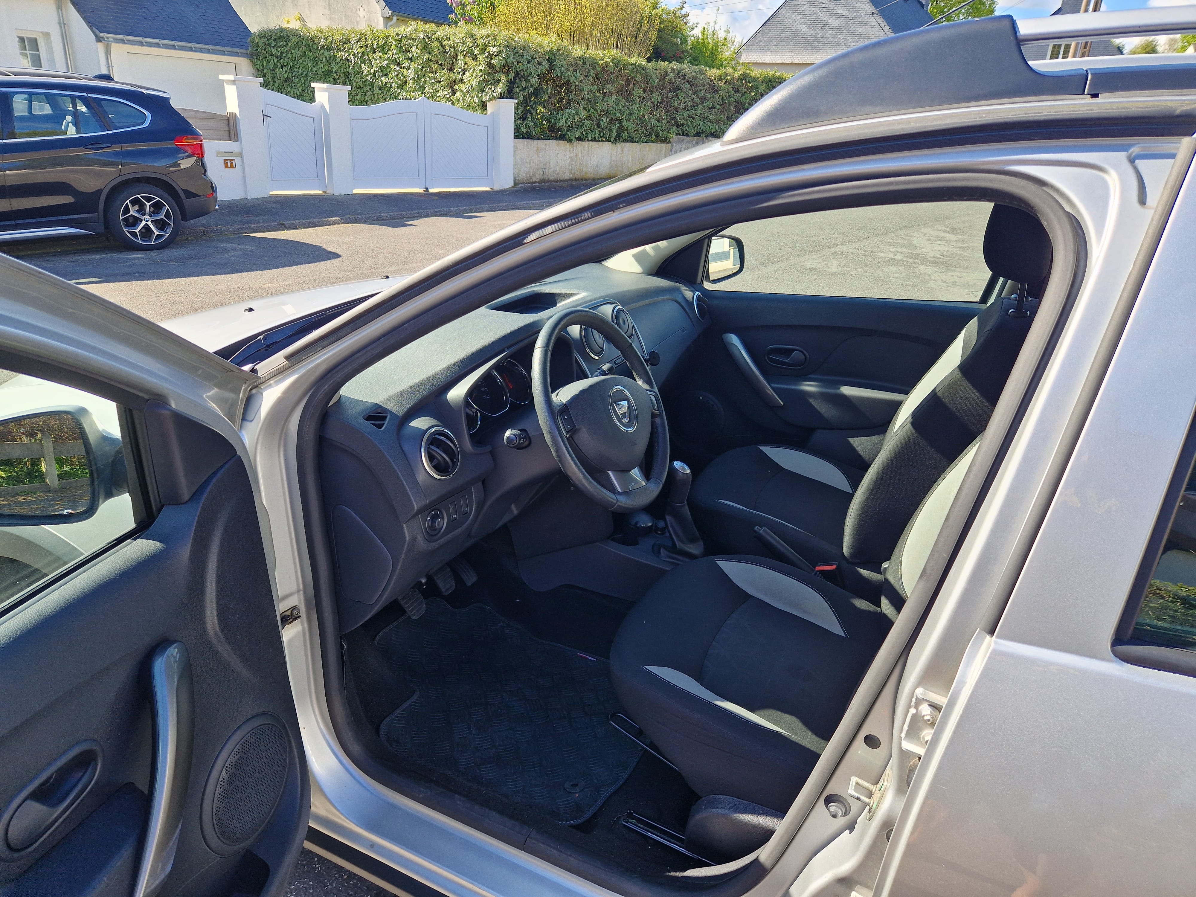 Dacia Sandero Stepway avec Siège bébé