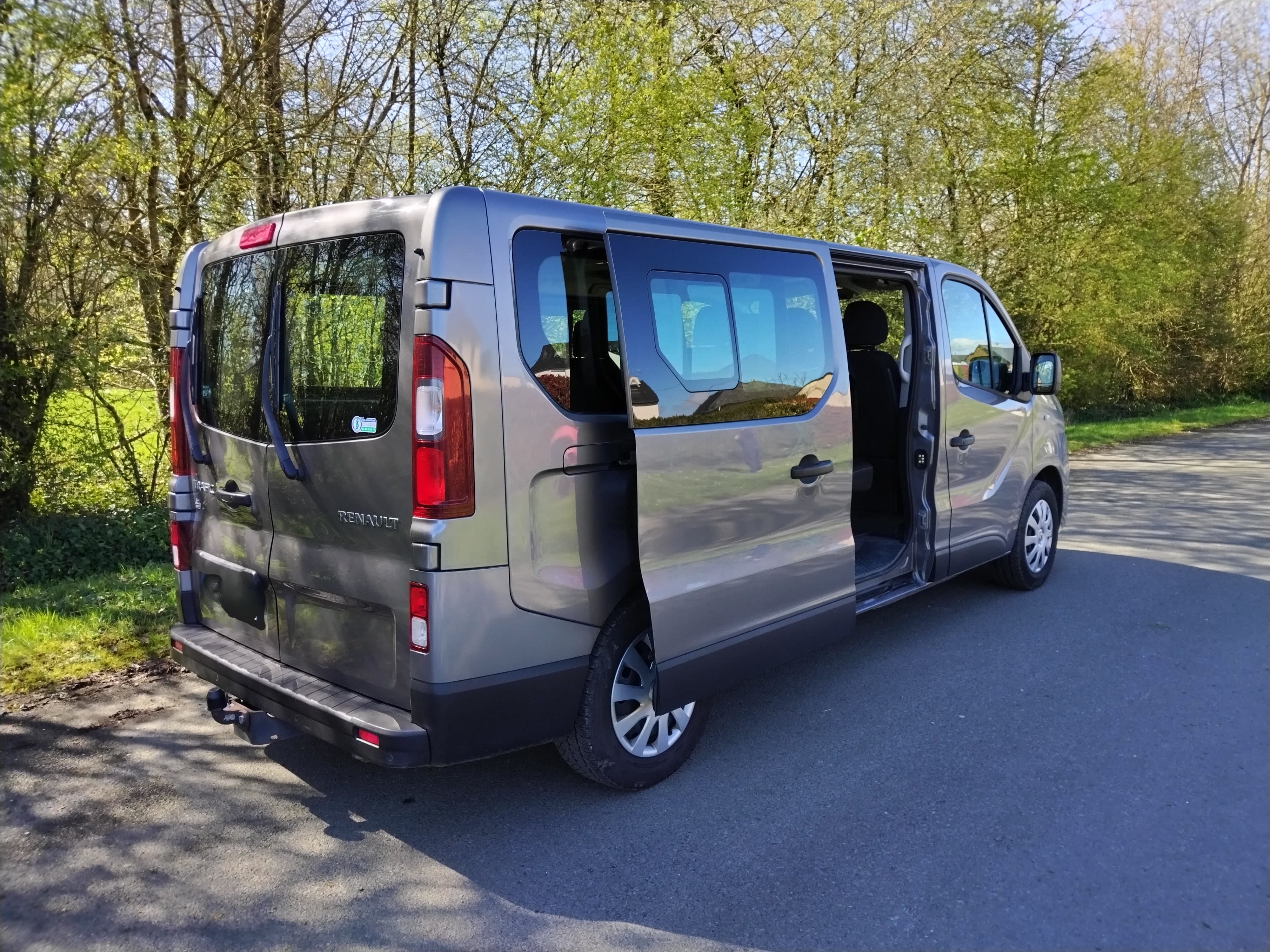 Renault Trafic Passenger avec GPS