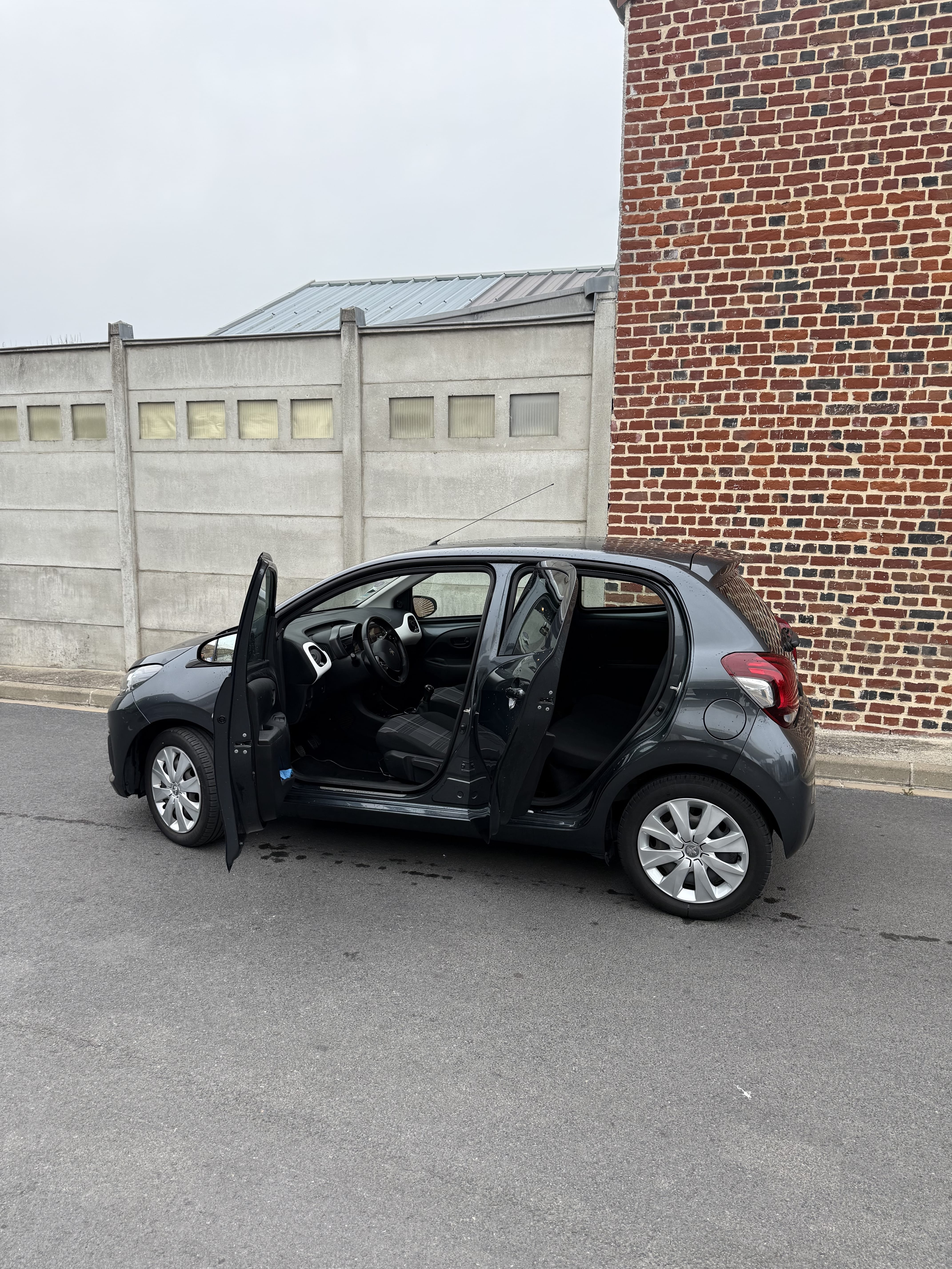 Peugeot 108