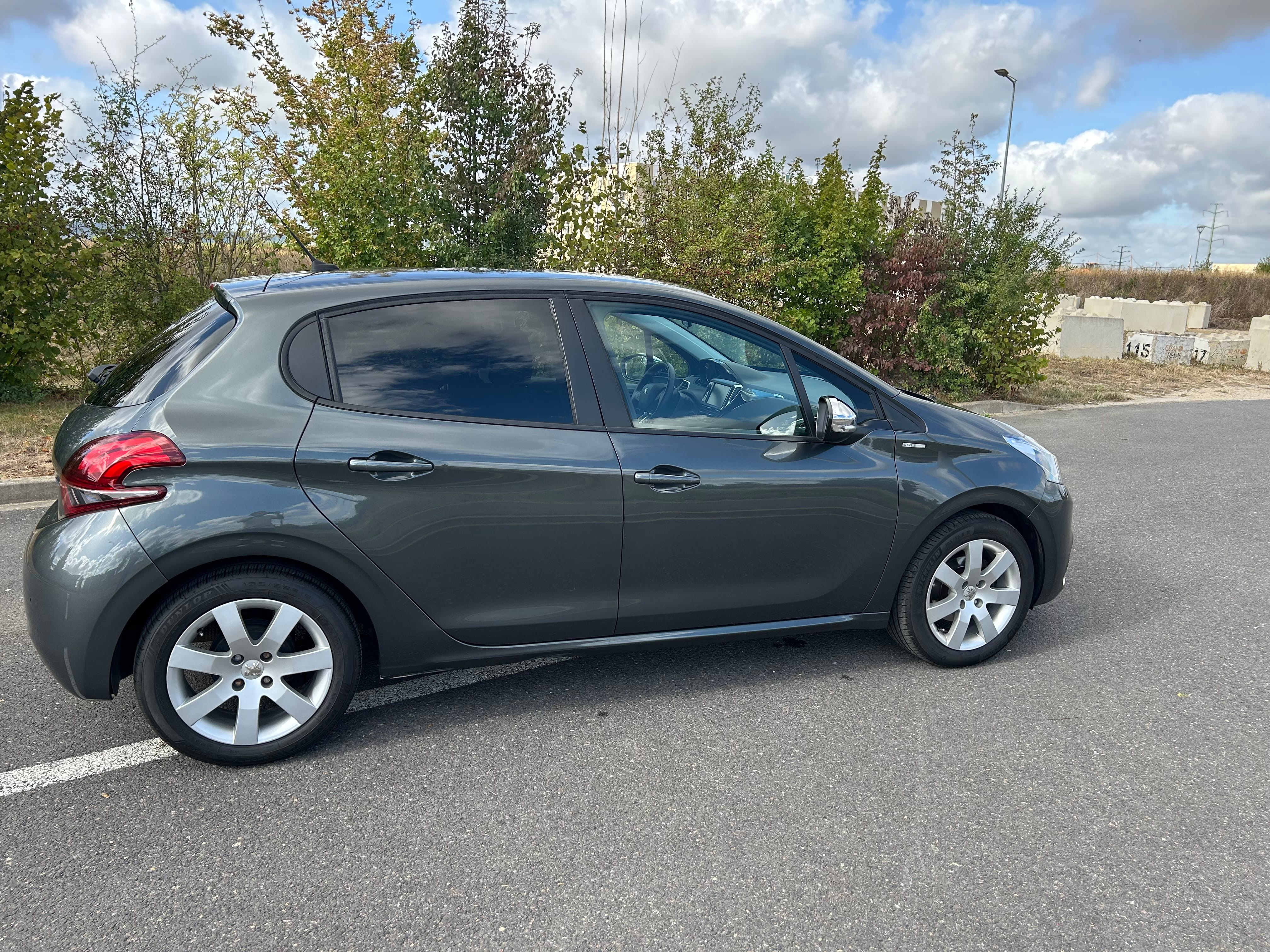 Peugeot 208 avec Audio Bluetooth