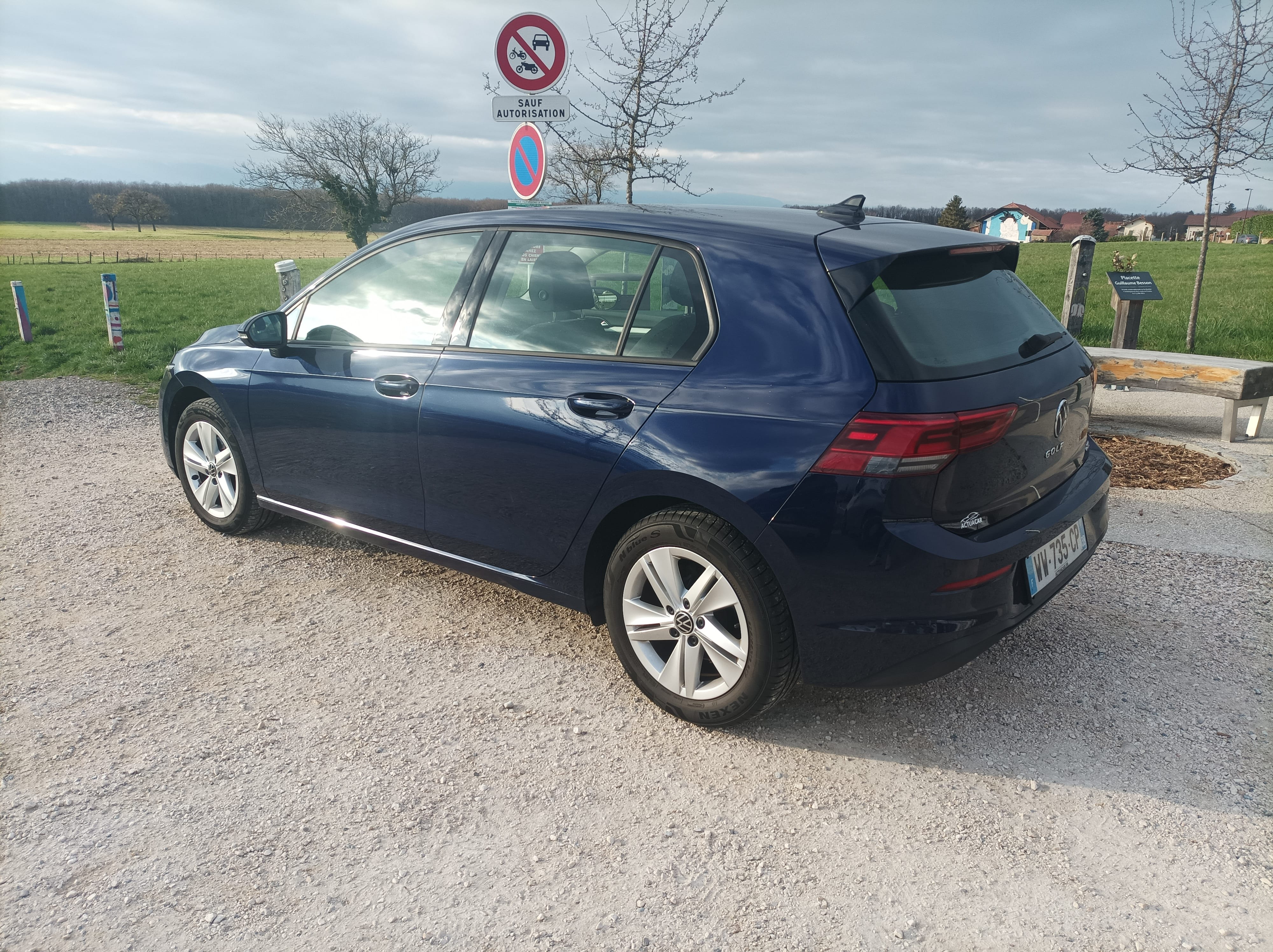 Volkswagen Golf 1,5 etsi avec GPS