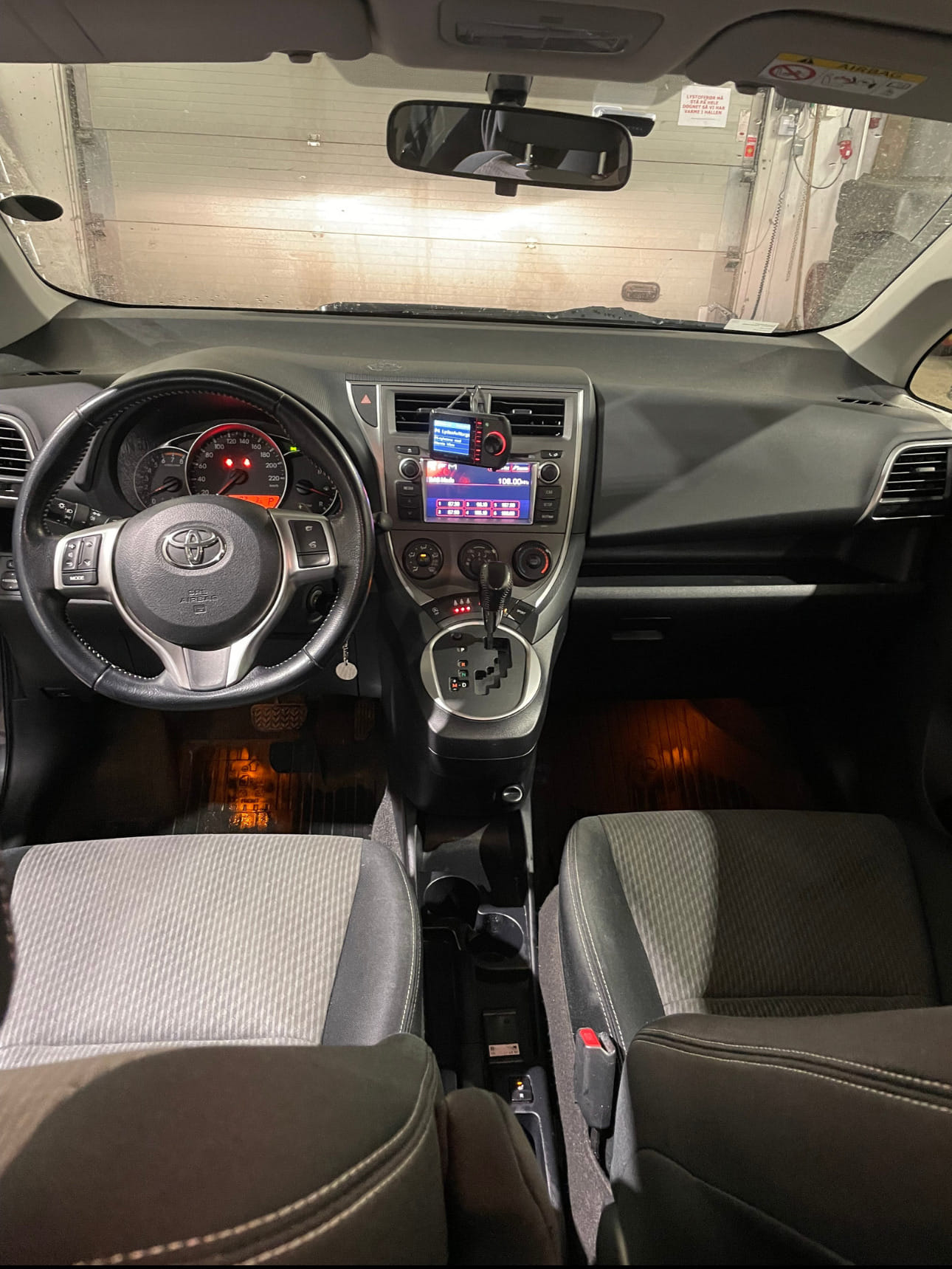 Toyota Verso-S, 2013, Blyfri 95, automatisk