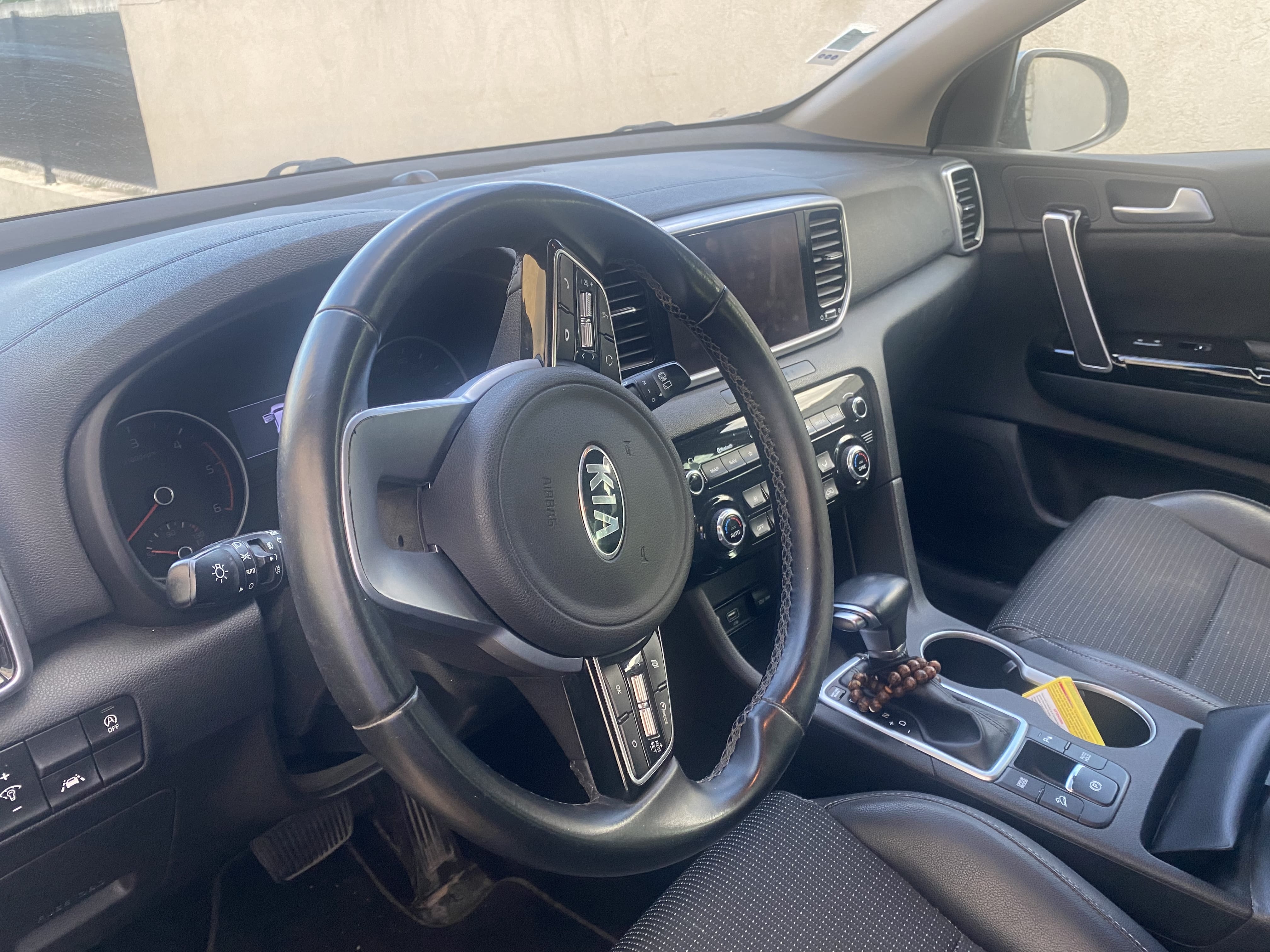 Kia Sportage Hybride  1.6 CRDI 136 MHEV BLACK EDITION 2WD DCT7 avec GPS