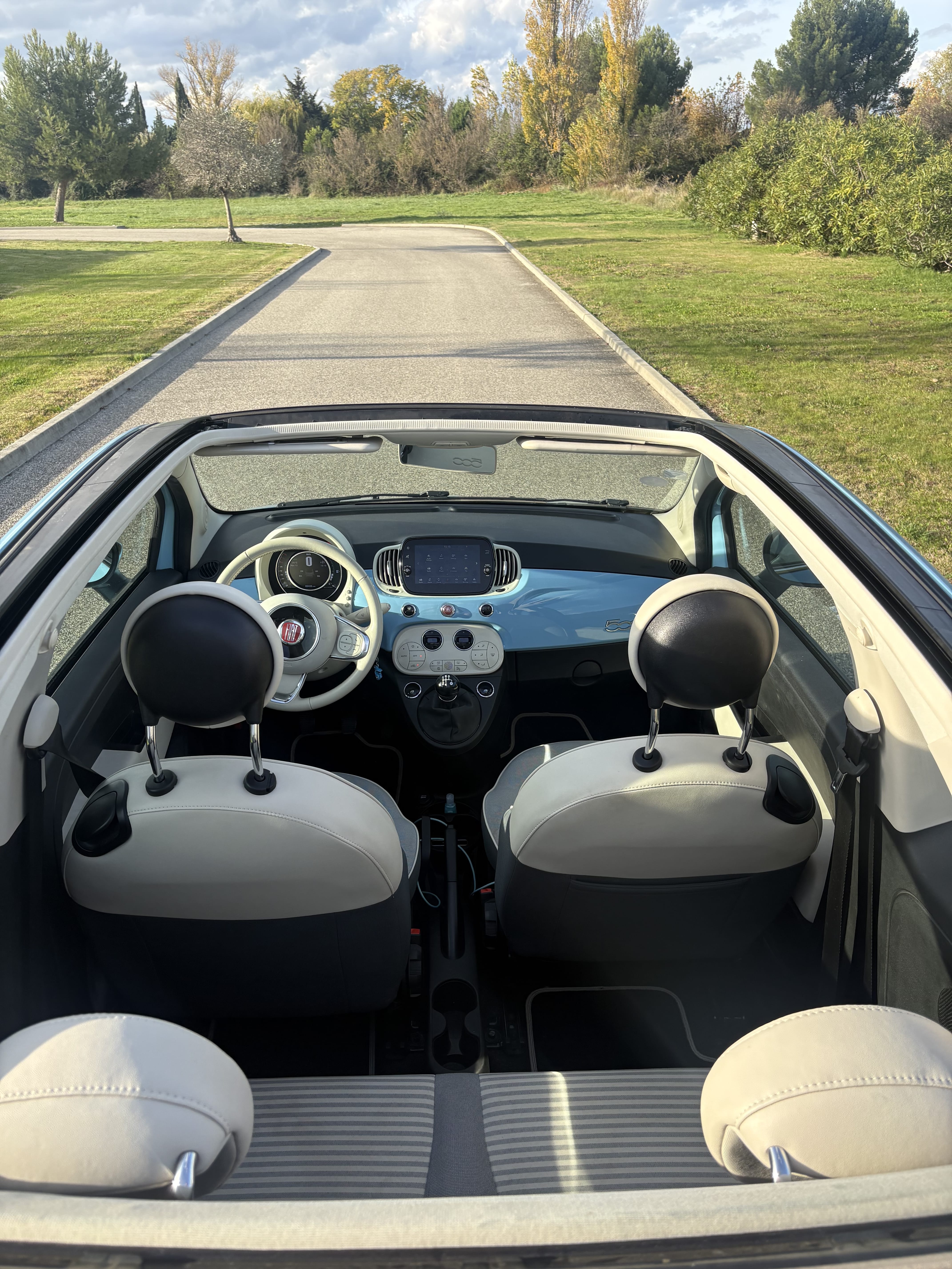 Fiat 500 C Édition Spiaggina 1.2i. 69cv avec Entrée audio / iPod