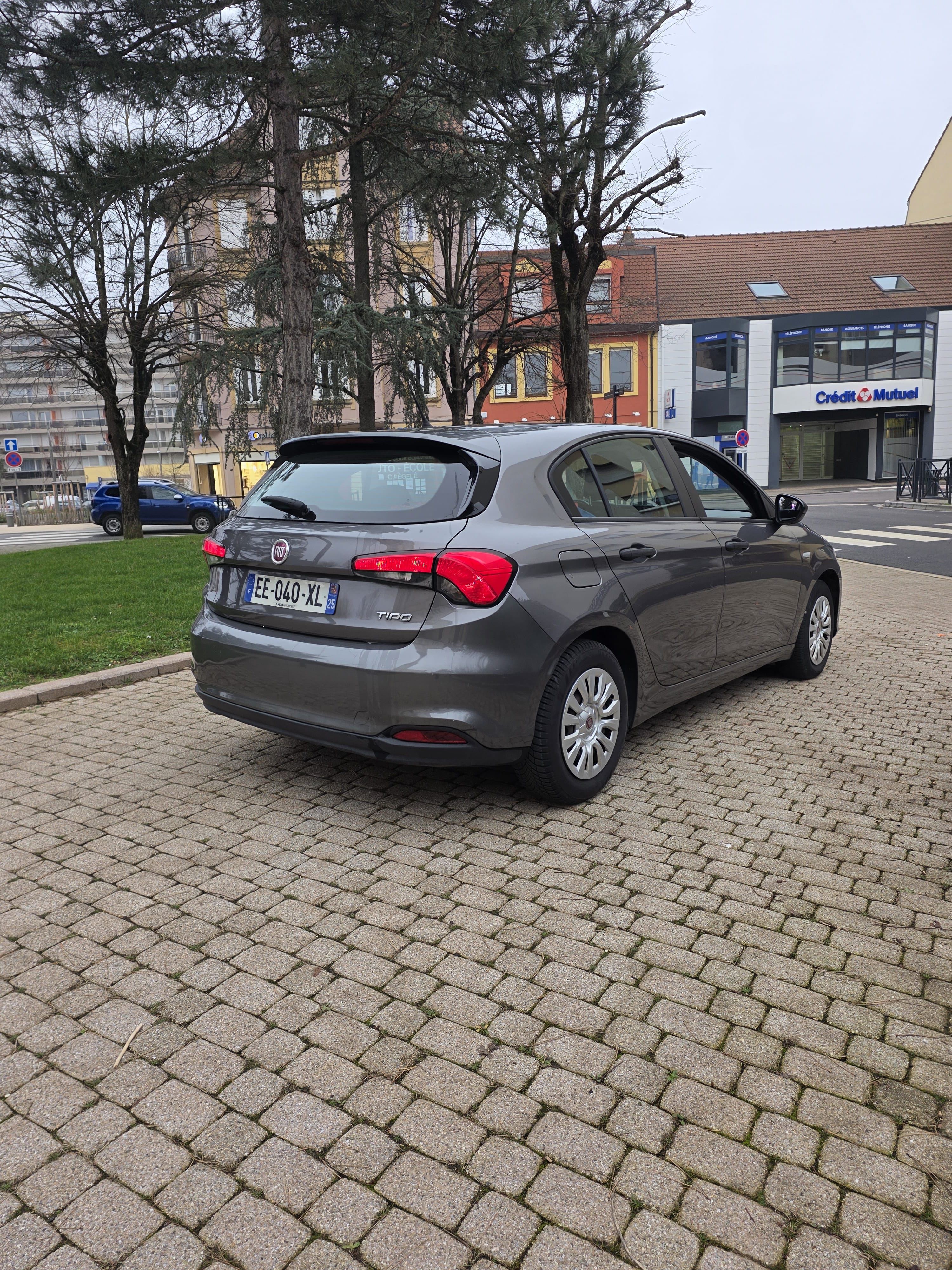 Fiat Tipo - carplay sans fil dispo 24h24 7j7 avec GPS