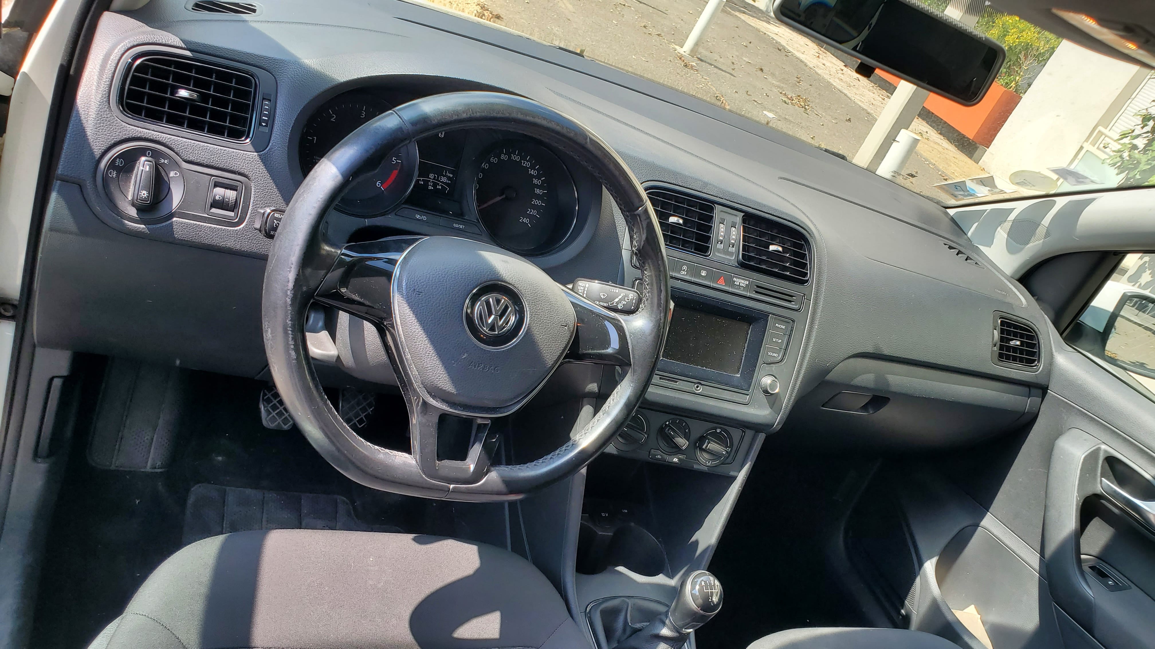 Volkswagen Polo avec Audio Bluetooth